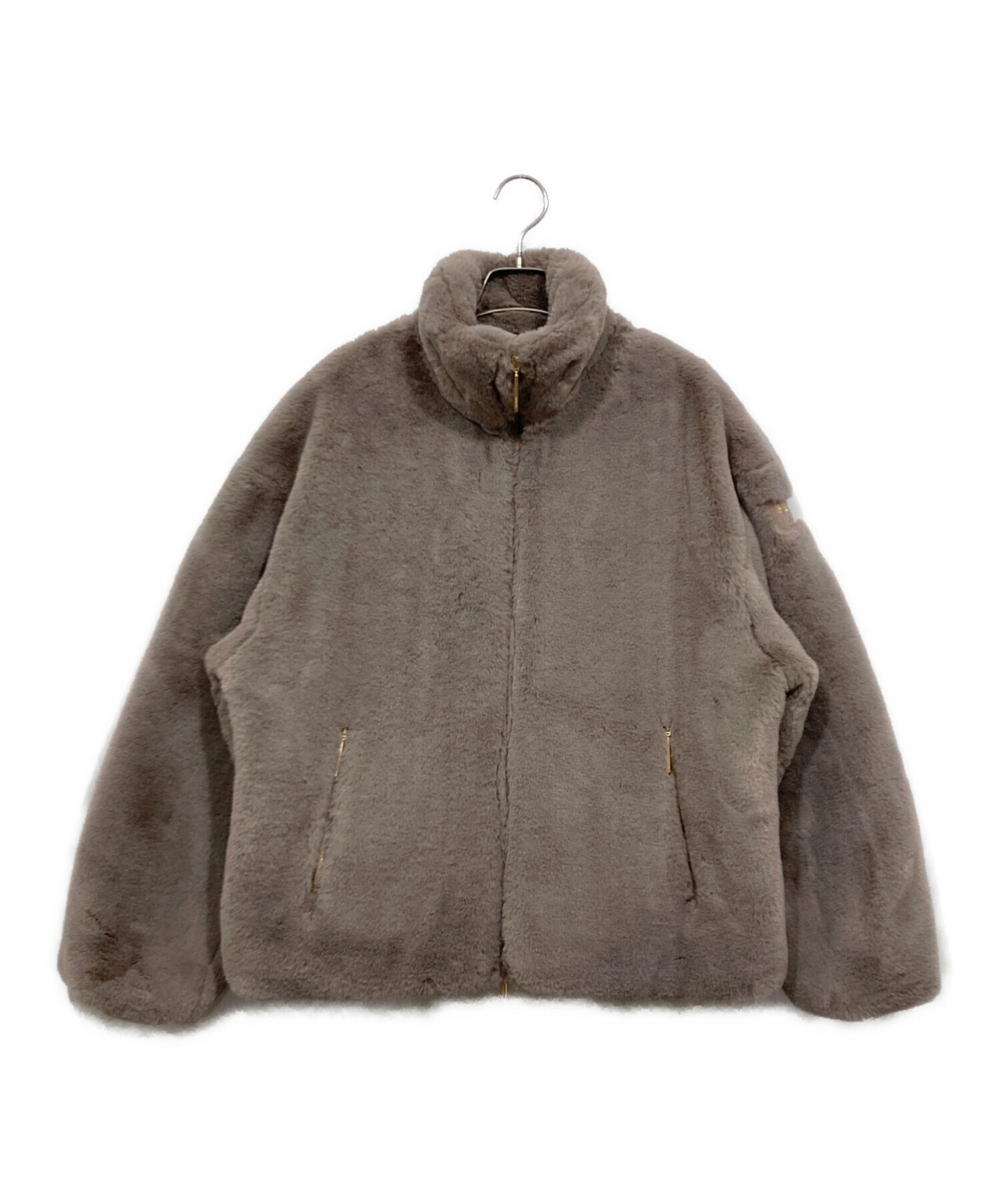 中古・古着通販】TATRAS (タトラス) バックロゴ ファーブルゾン