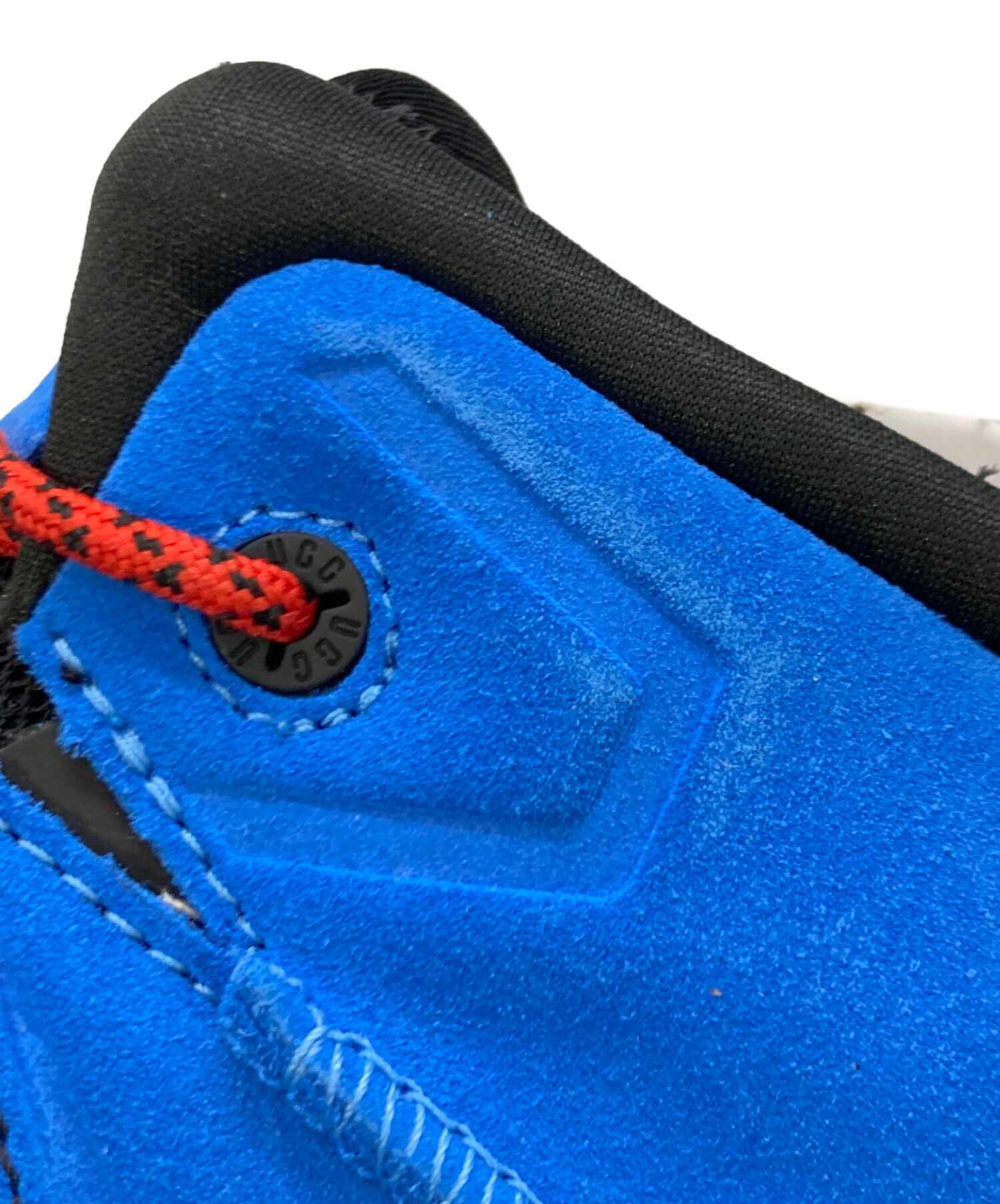 中古・古着通販】UGG (アグ) ハイカットスニーカー/CapTrail High