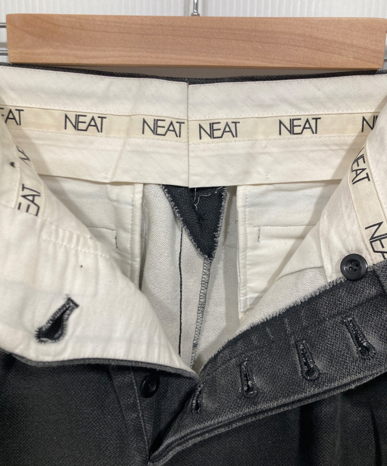 NEAT 2タック スラックス グレー NEAT 2タック スラックス グレー