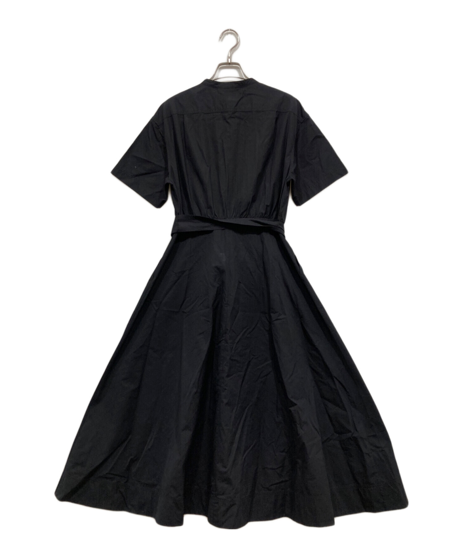 【新品】theory 黒 ワンピース 半袖 中古・古着通販】theory (セオリー) 半袖ワンピース ネイビー サイズ:M