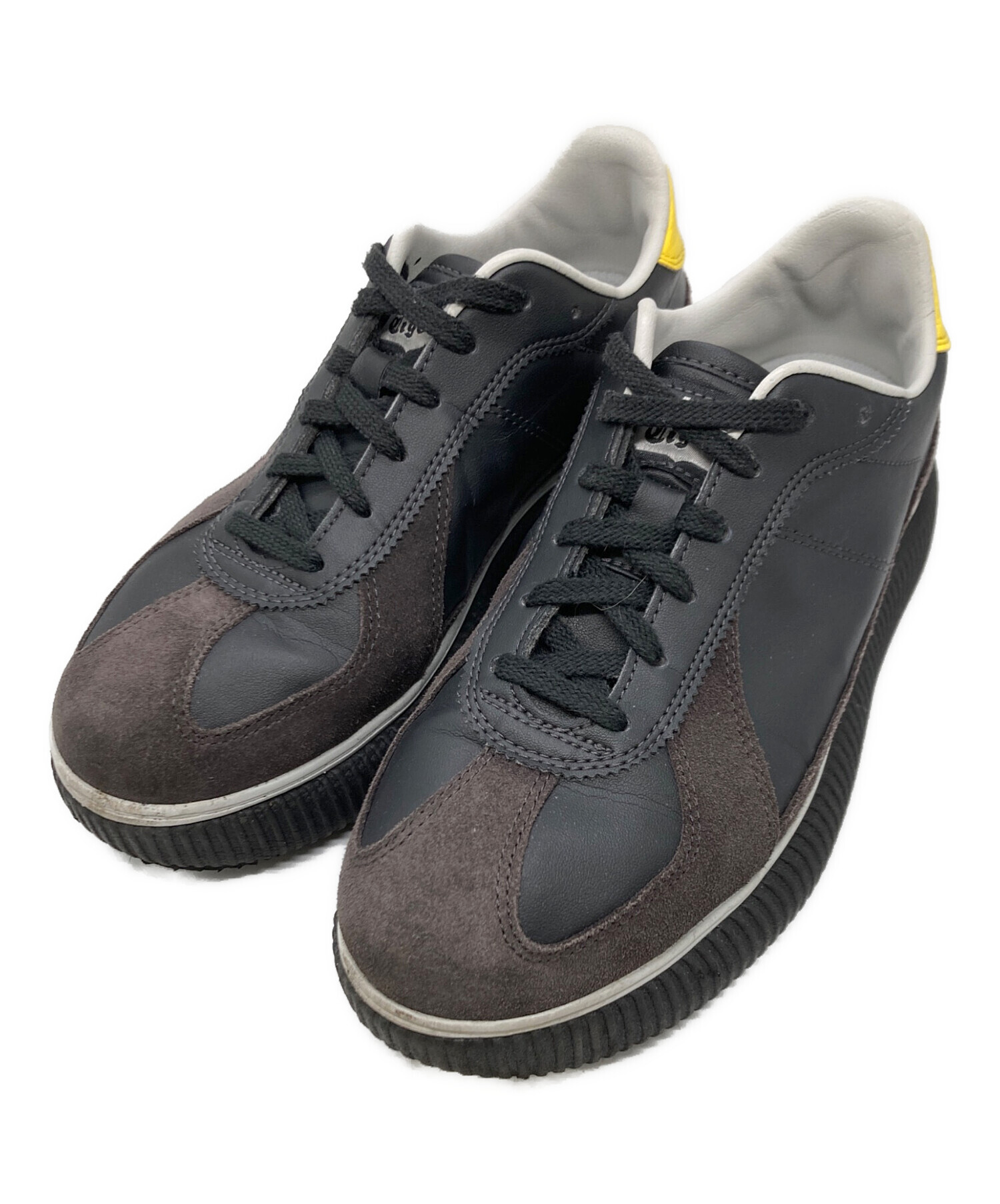 【中古】Onitsuka Tiger DELECITY/デレシティBlack オニツカタイガー Onitsuka Tiger デレシティ DELECITY 黒 - メルカリ
