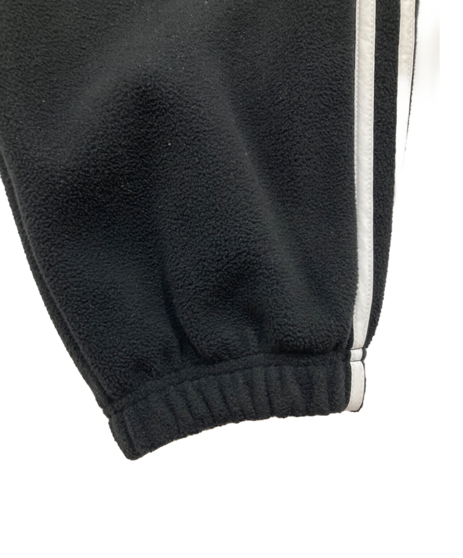  アディダス スウェットパンツ XL 黒 【古着】【中古】【送料無料】 中古・古着通販】adidas (アディダス) フリーススウェットパンツ