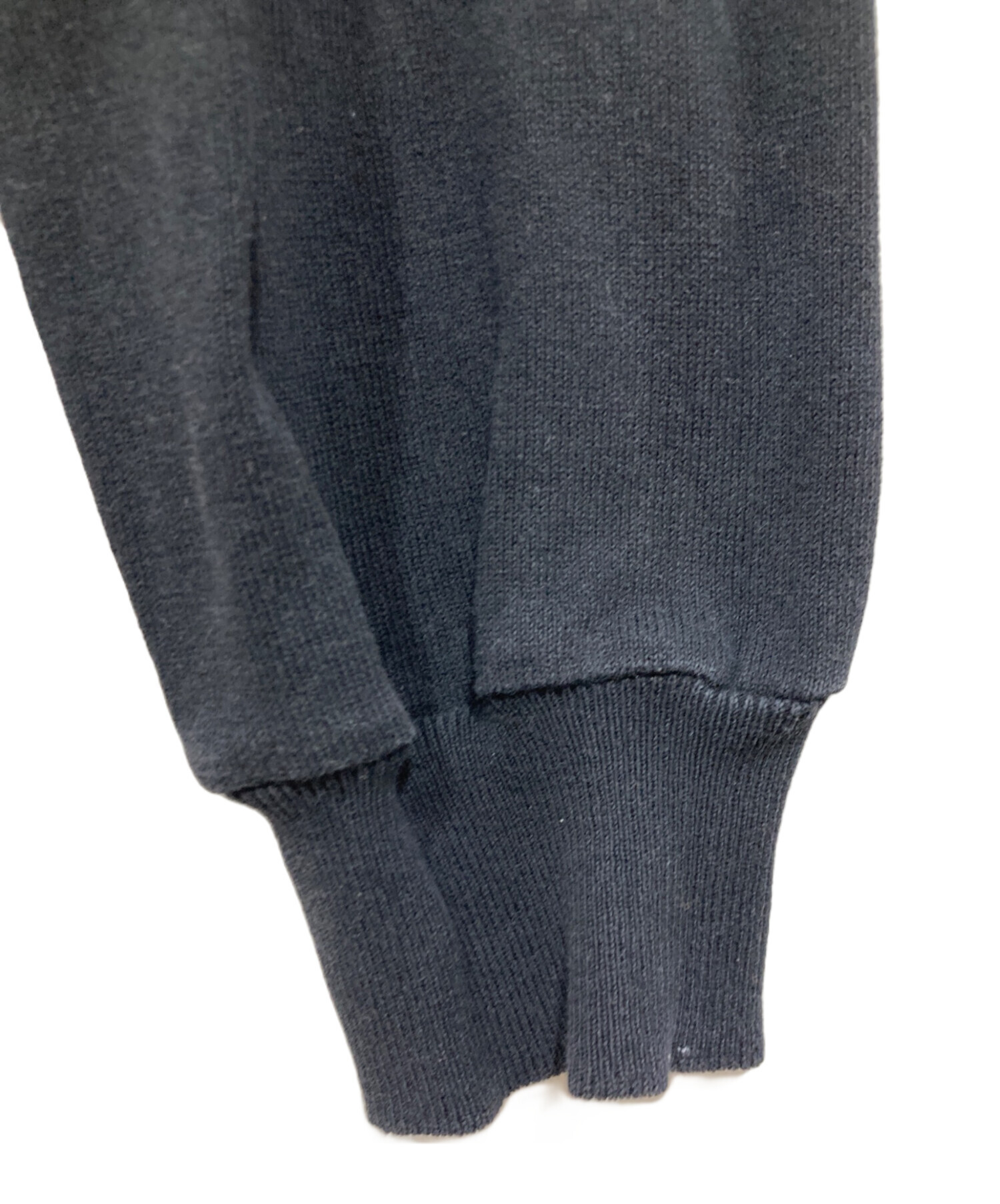 CP COMPANY ダークグレー Vネックニット 中古・古着通販】C.P COMPANY (シーピーカンパニー) Vネックニット