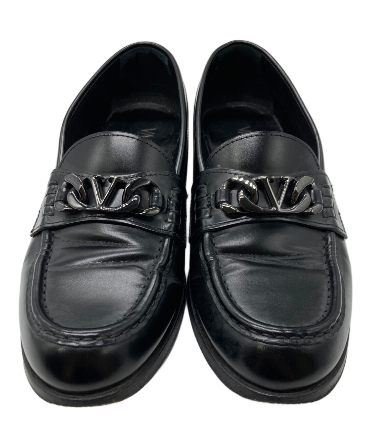 Valentino 新品未使用 カーフレザー Vロゴチェーン ローファー 37 中古・古着通販】VALENTINO (ヴァレンティノ) Vロゴチェーンローファー