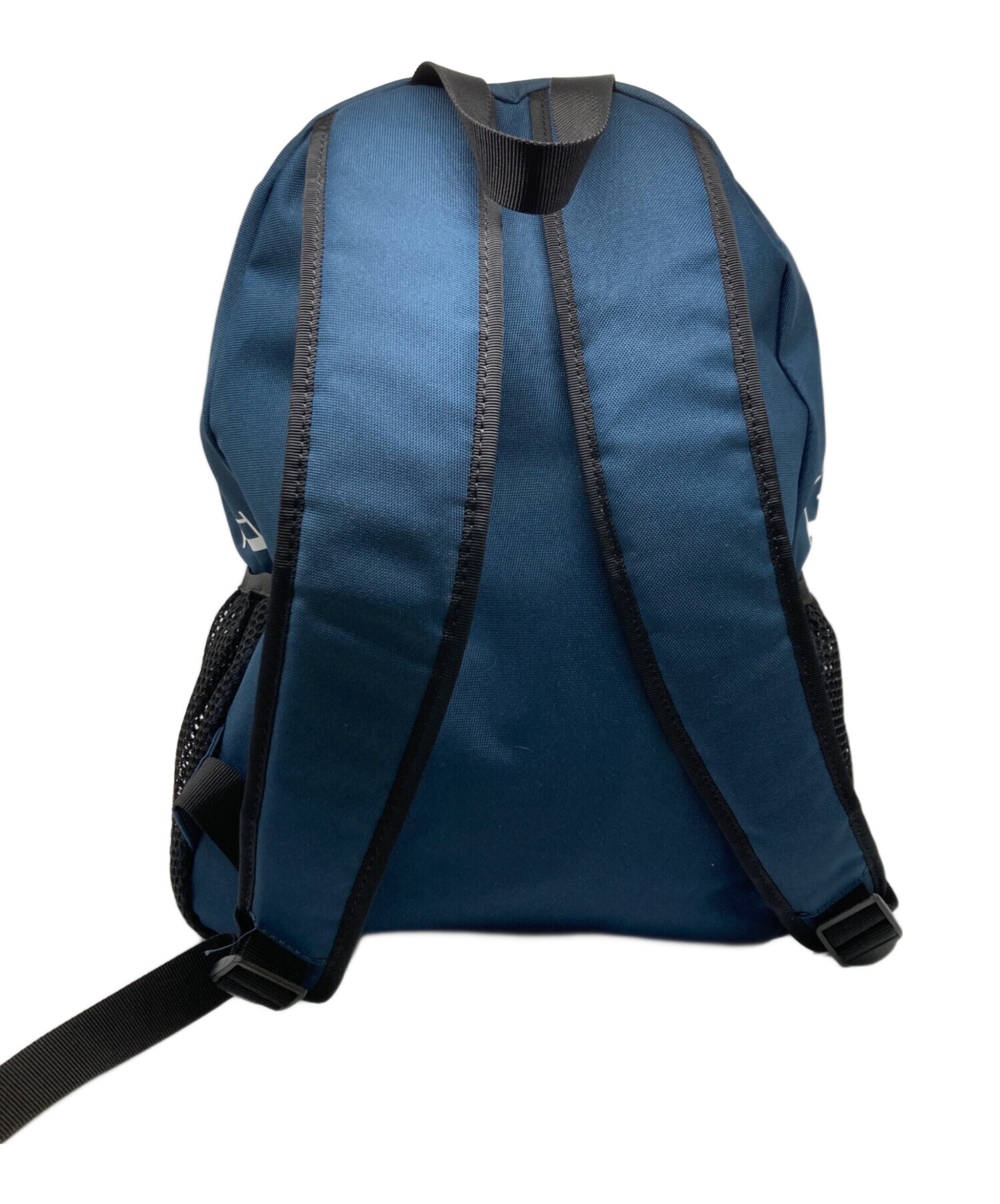 新品 アルマーニ EMPORIO ARMANI リュックサック ネイビーブルー 中古・古着通販】EMPORIO ARMANI (エンポリオ アルマーニ) リュック