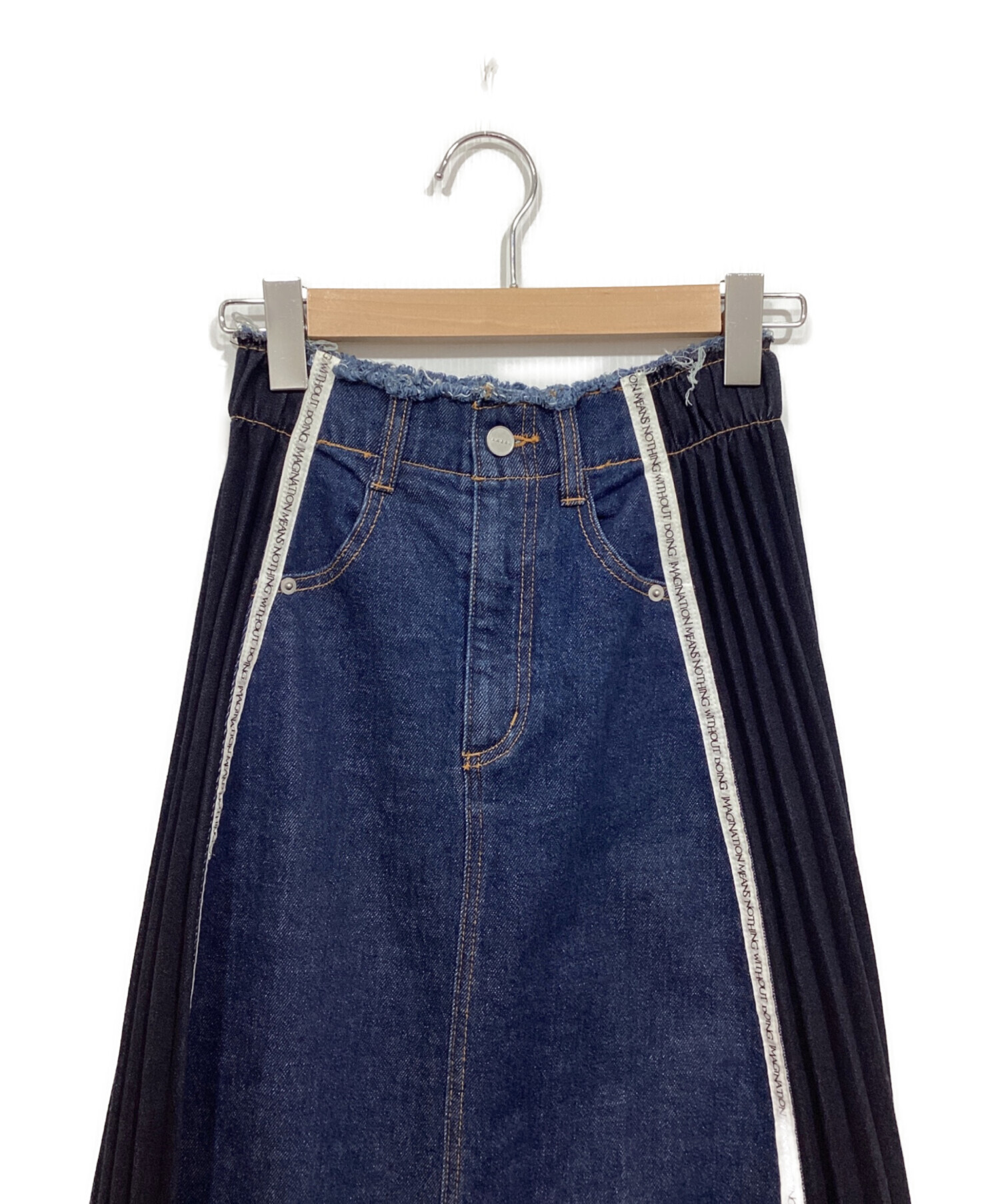 中古・古着通販】Ameri (アメリ) SIDE PLEATS DENIM SKIRT/デニム