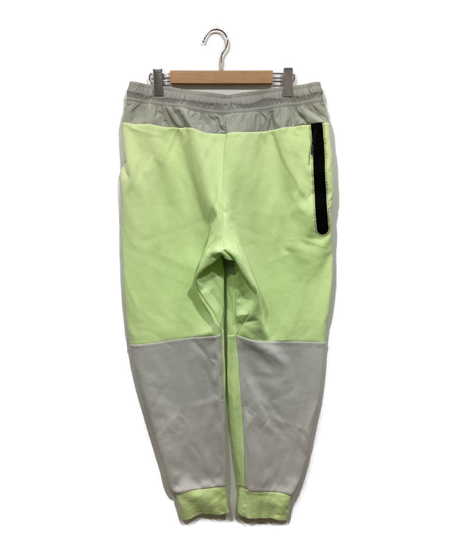 中古・古着通販】NIKE (ナイキ) テックフリースジョガーパンツ グレー