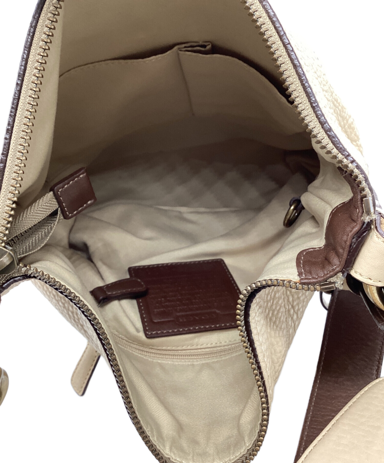 中古・古着通販】COACH (コーチ) レザーショルダーバッグ ベージュ