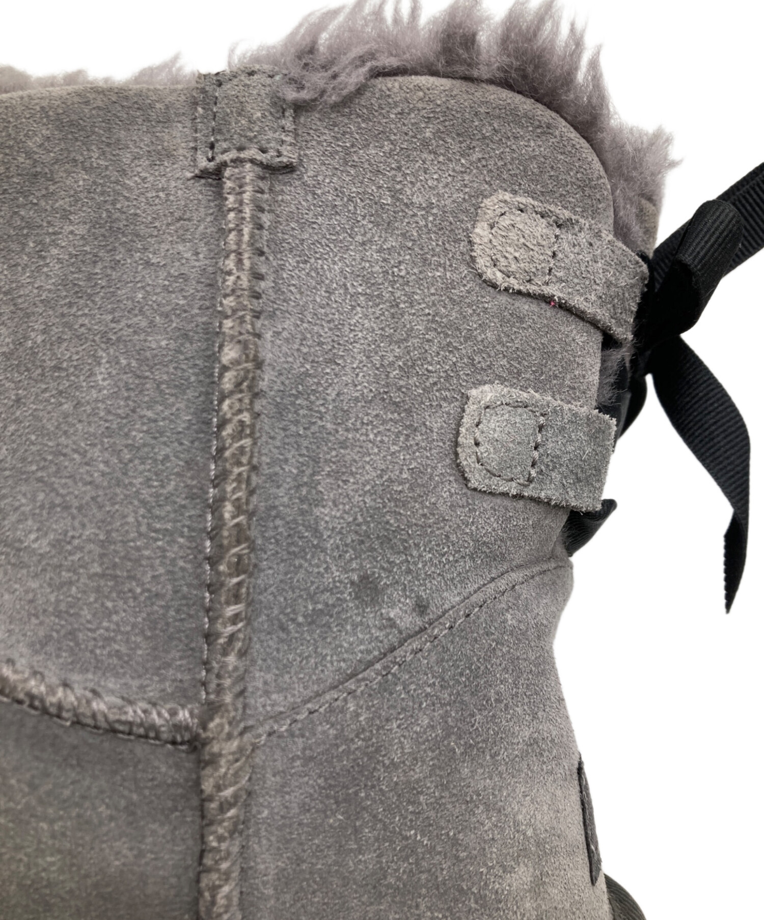 中古・古着通販】UGG (アグ) ムートンブーツ / CONTINUITY BOW グレー