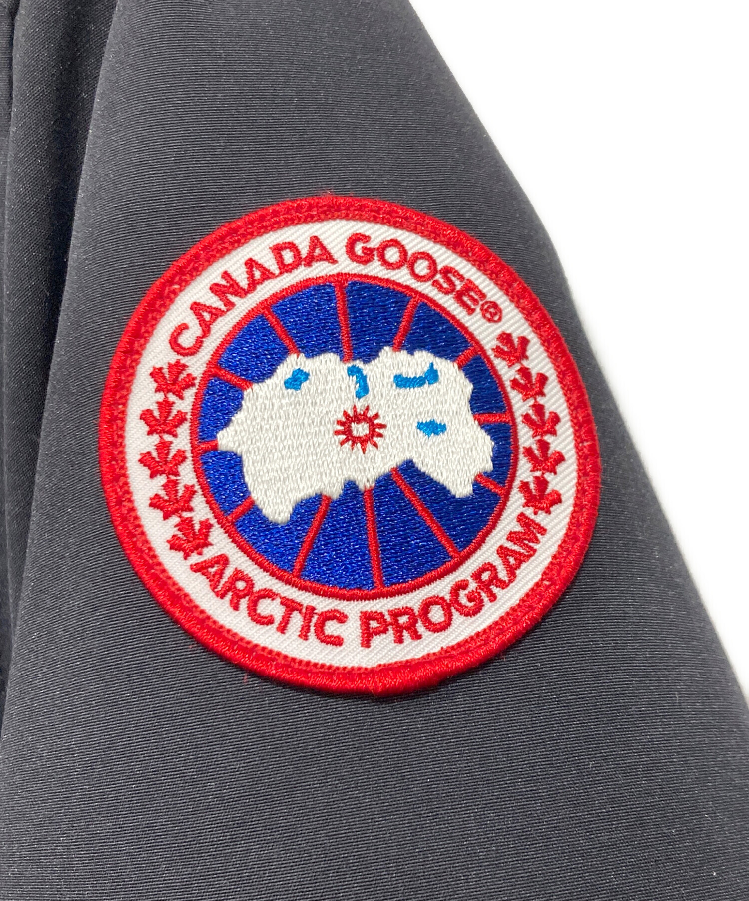 W*☆様 ジャンク ファスナー引き手割れ  カナダグース 中古・古着通販】CANADA GOOSE (カナダグース) ダウンジャケット