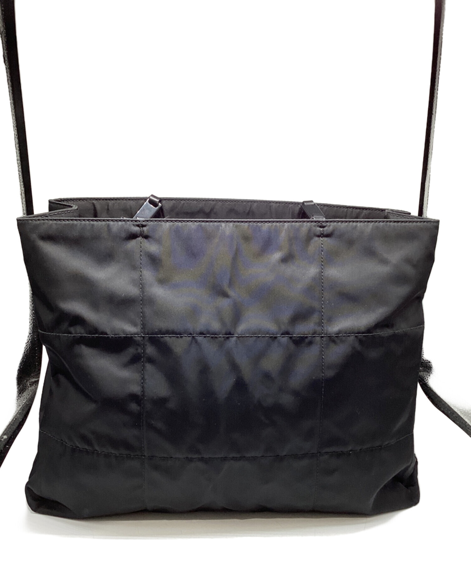 ブラック　トート　プラダ 中古・古着通販】PRADA (プラダ) チェーントートバッグ ブラック