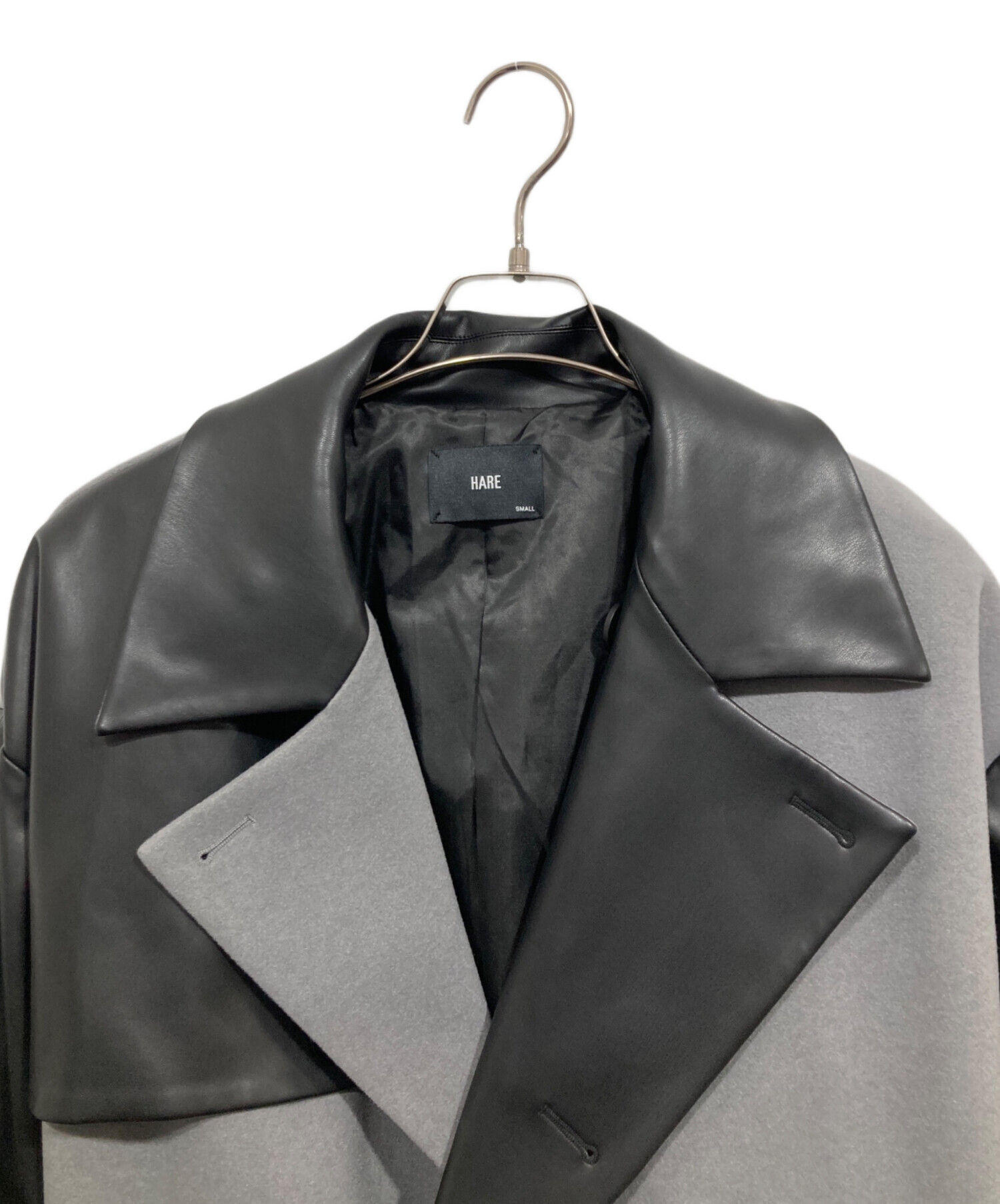 中古・古着通販】HARE (ハレ) フェイクレザー 切替し オーバーサイズ