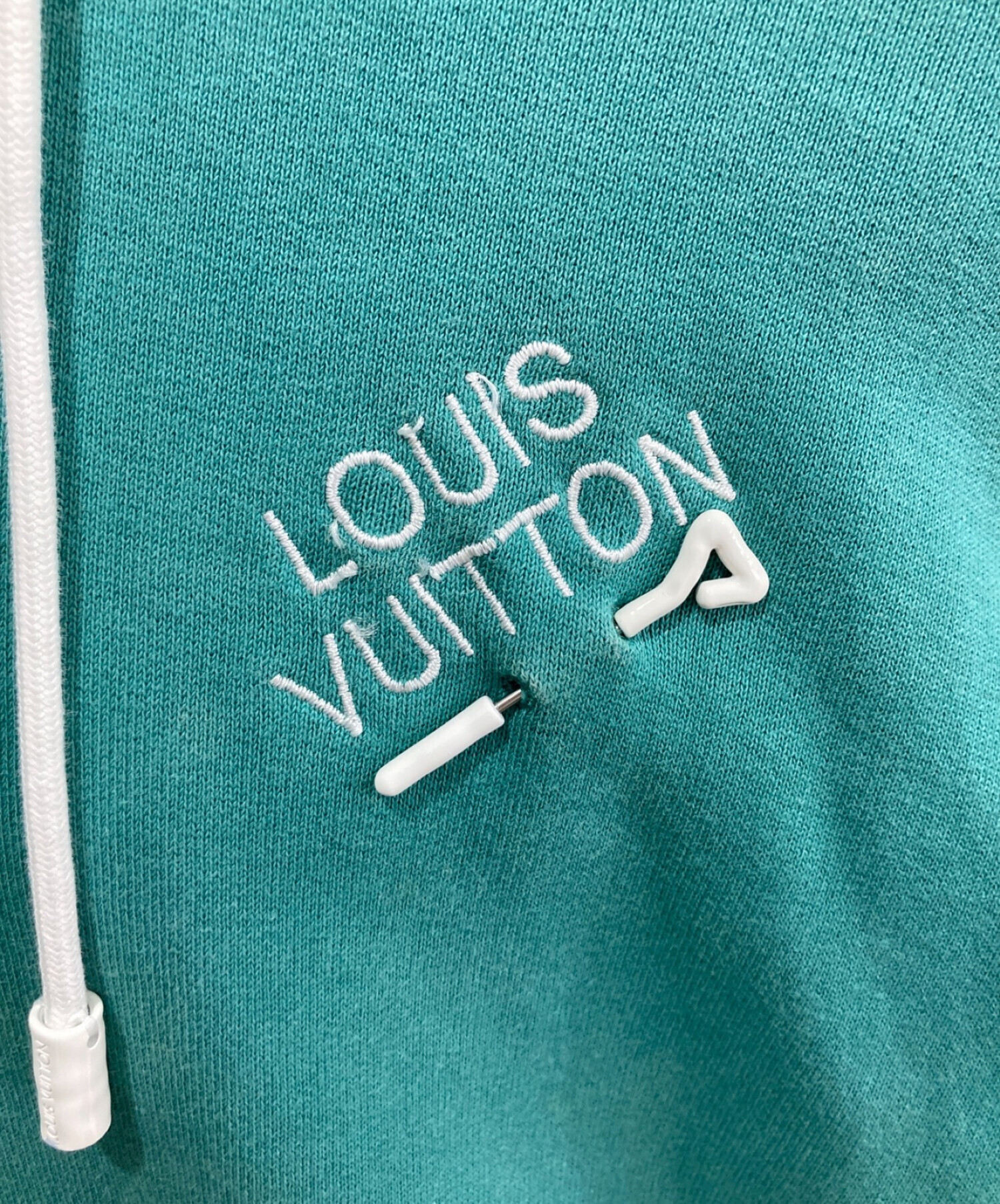中古・古着通販】LOUIS VUITTON (ルイ ヴィトン) シグネチャーロゴプル  