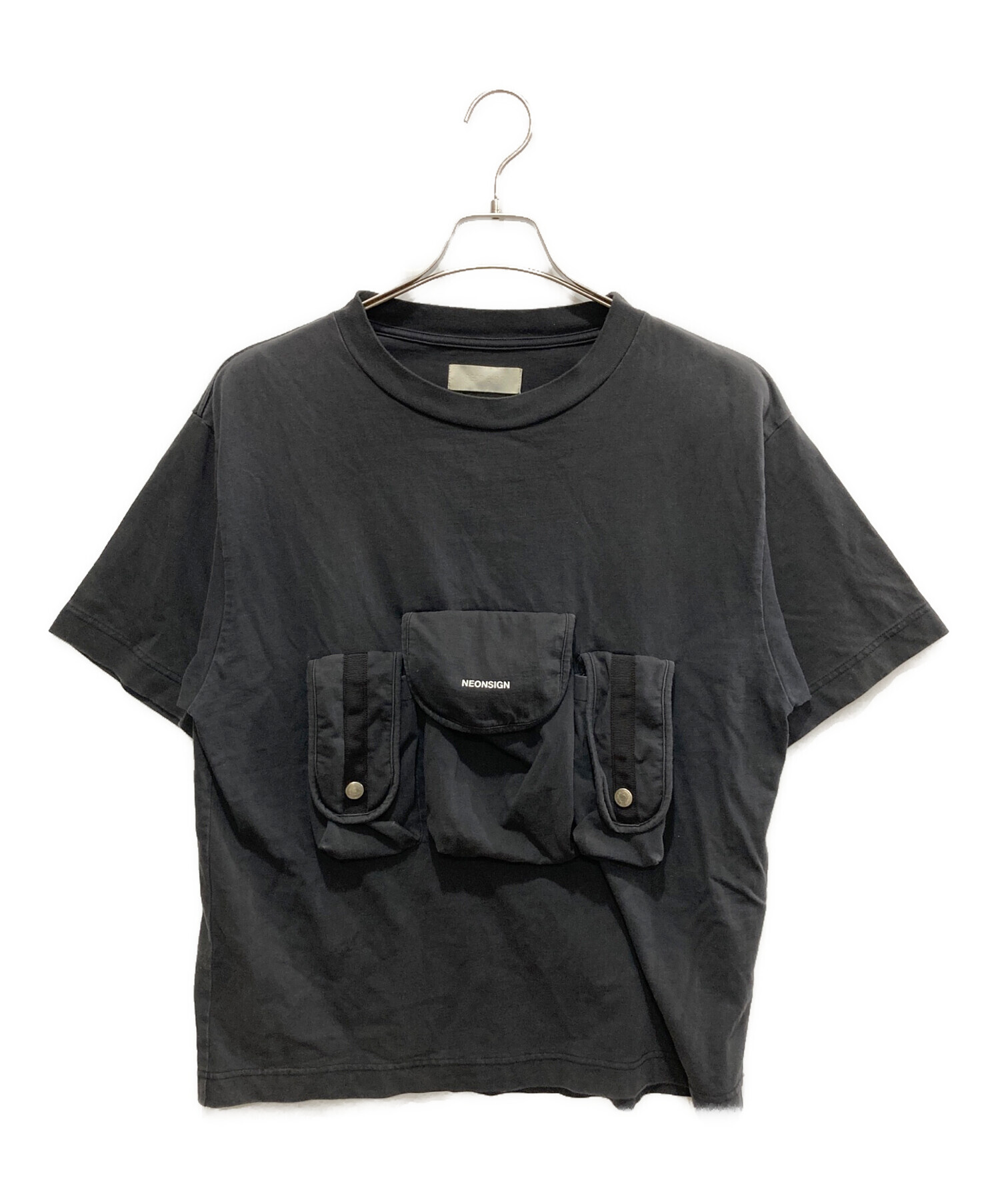 中古・古着通販】NEON SIGN (ネオンサイン) CHESTBAG T-SHIRT ブラック 