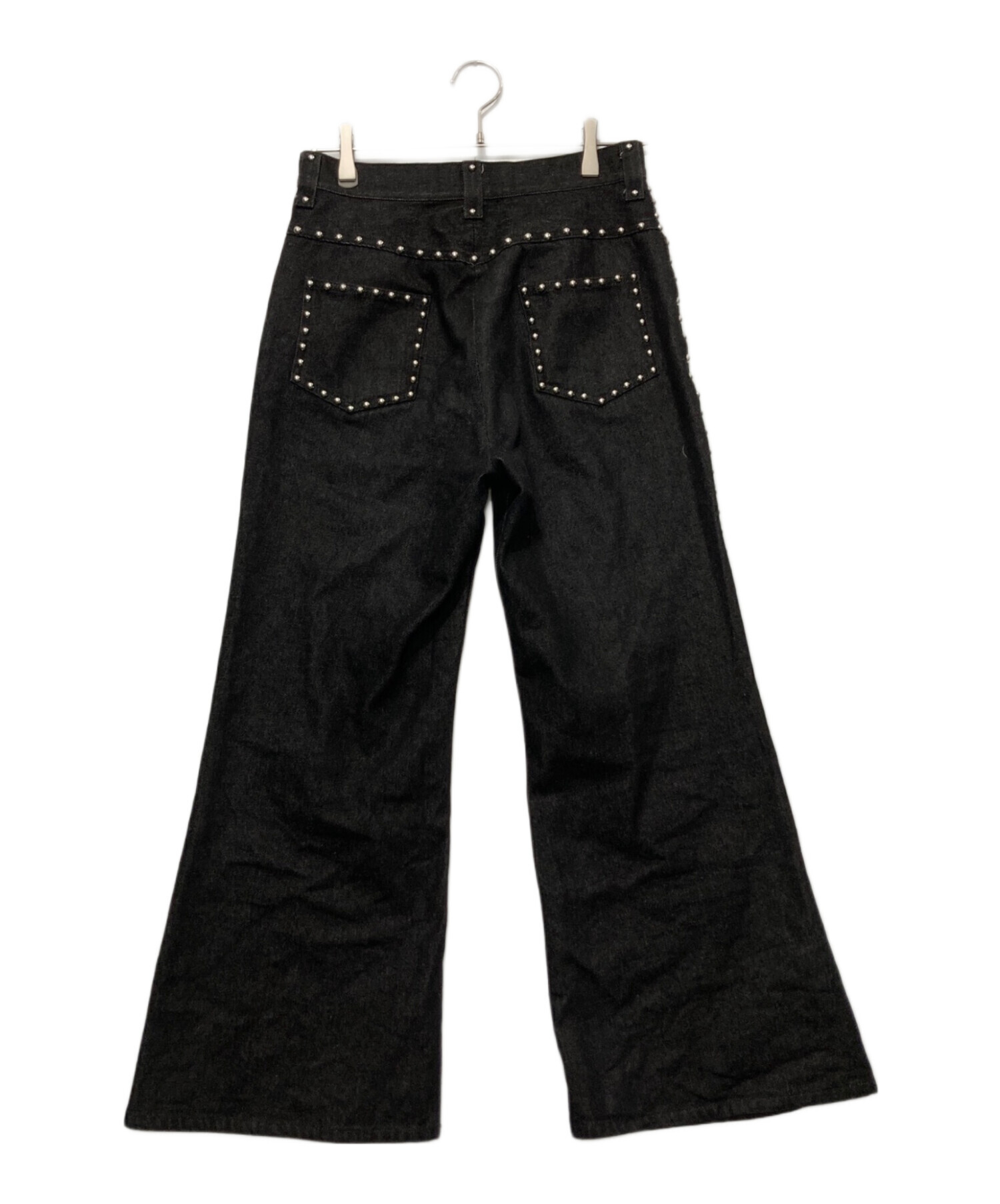 中古・古着通販】SHIKITARI (シキタリ) スタッズデニムパンツ ブラック 