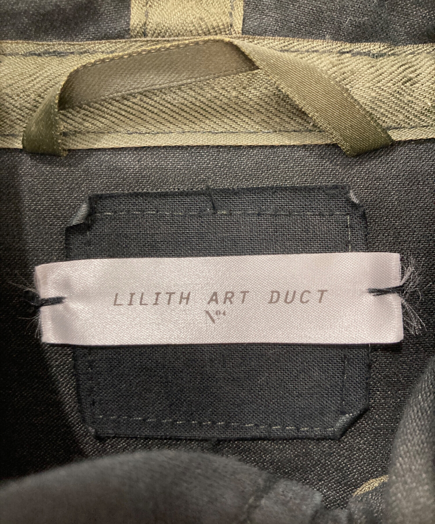 中古・古着通販】lilith art duct (リリスアートダクト) 切替コート 