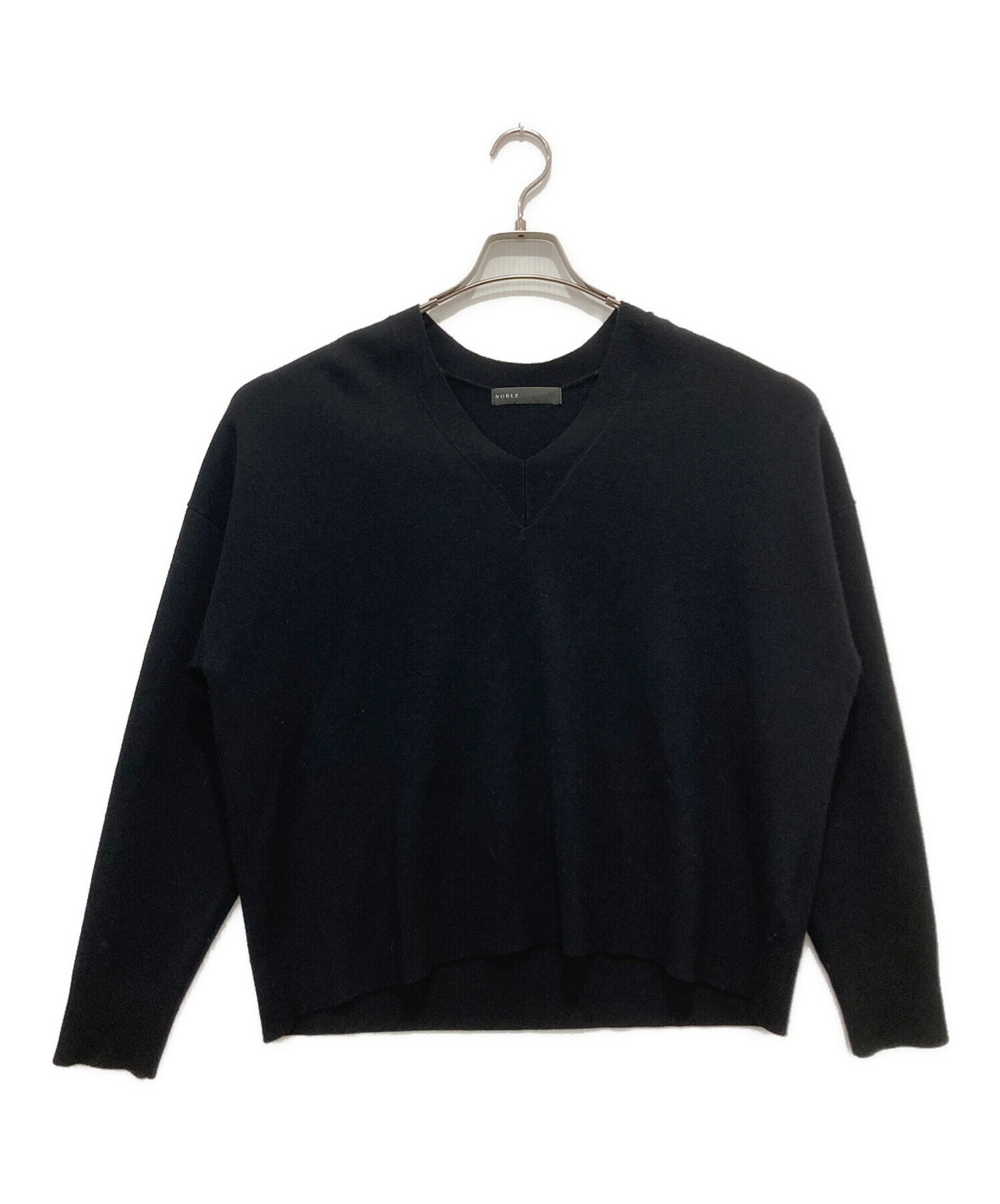 NobleファインメリウールVネックニット（タグ付） 中古・古着通販】Noble (ノーブル) ファインメリノウールVネックニット