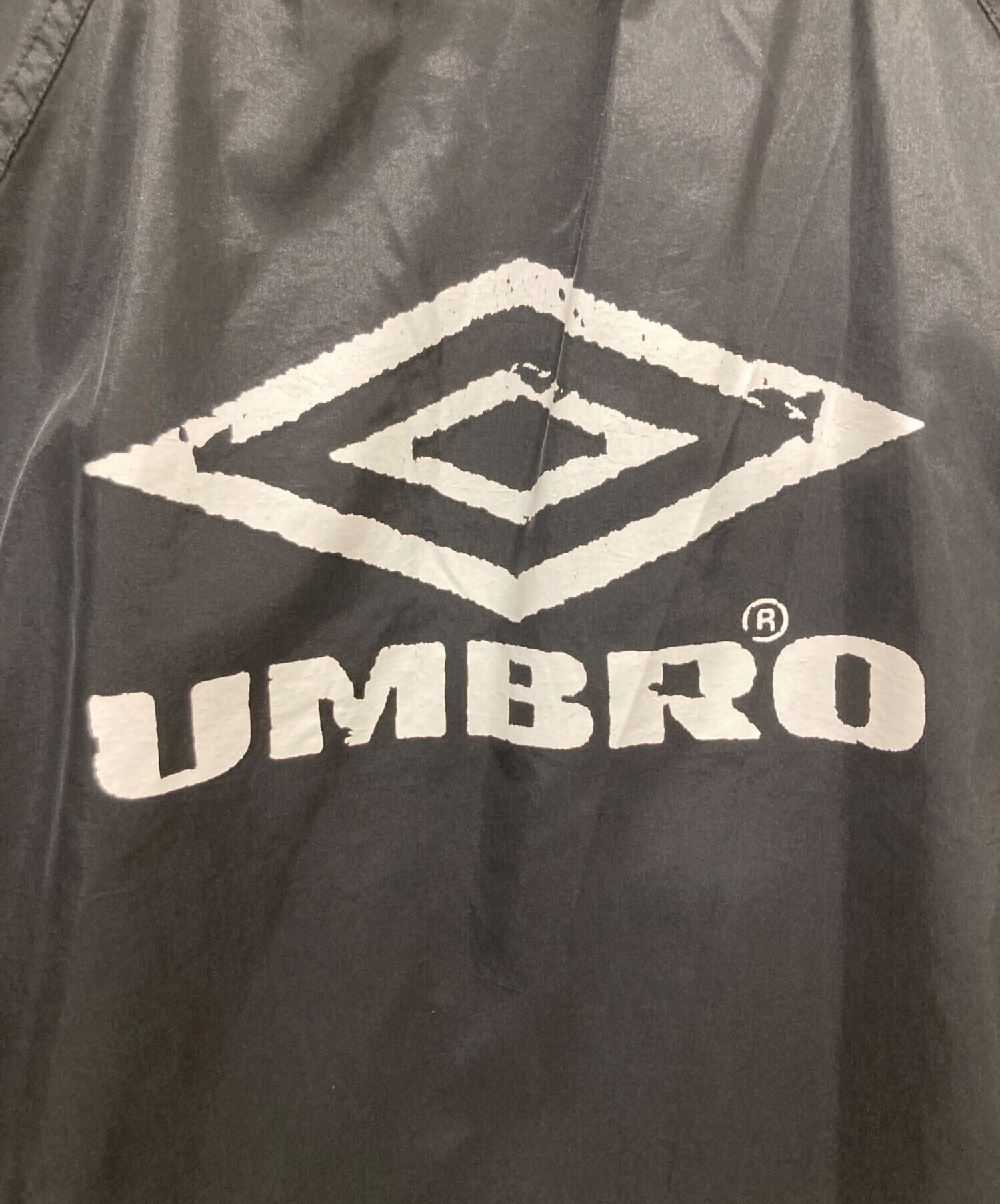 中古・古着通販】UMBRO (アンブロ) ナイロンプルオーバー ブラック