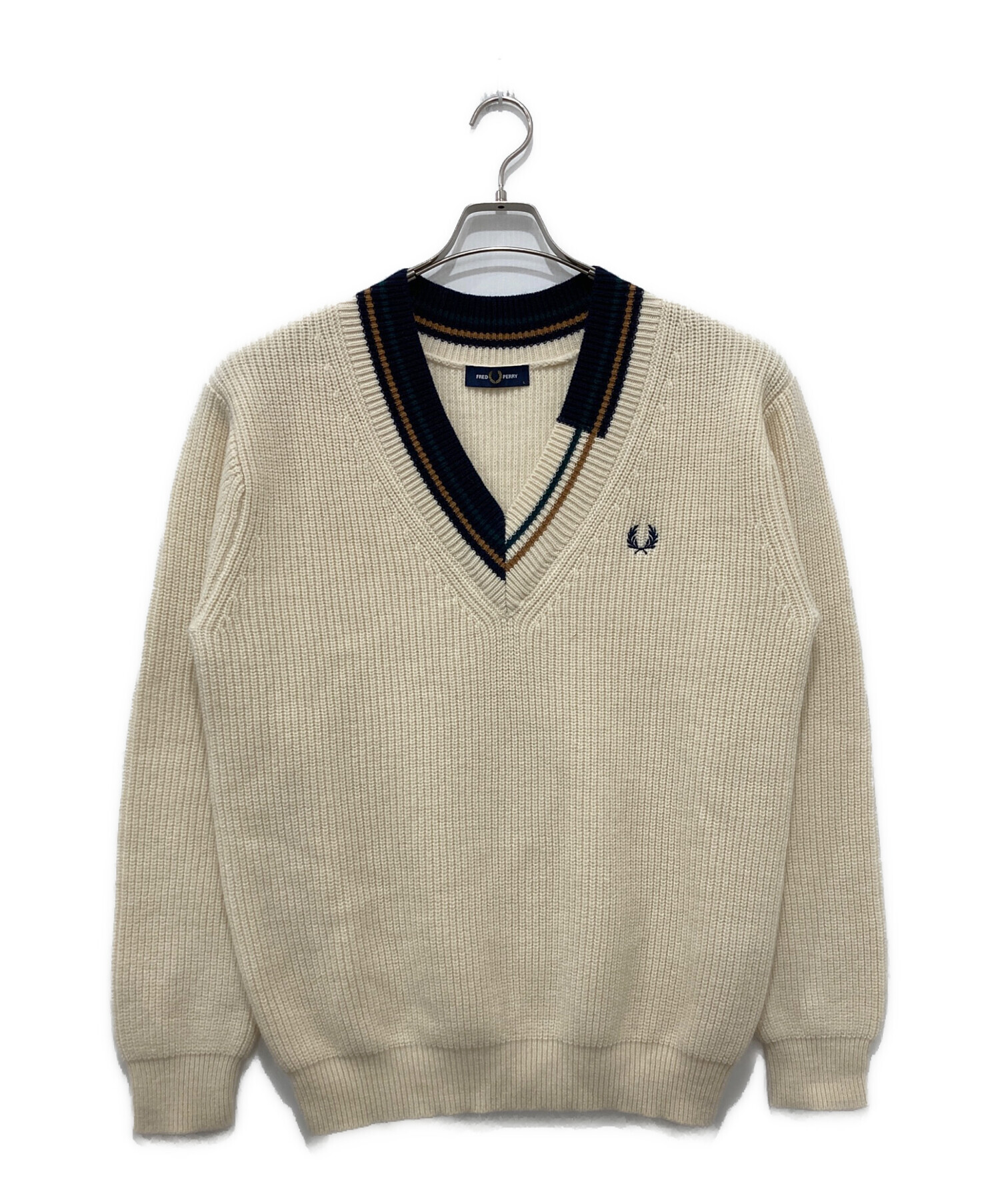 中古・古着通販】FRED PERRY (フレッドペリー) Vネックニット ベージュ 