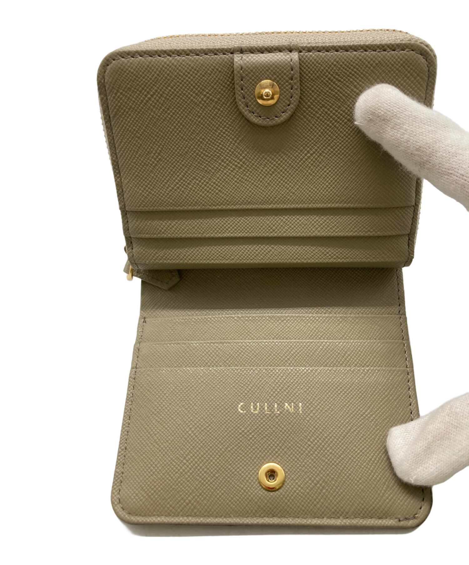中古・古着通販】CULLNI (クルニ) ラウンドファスナー財布 ベージュ 