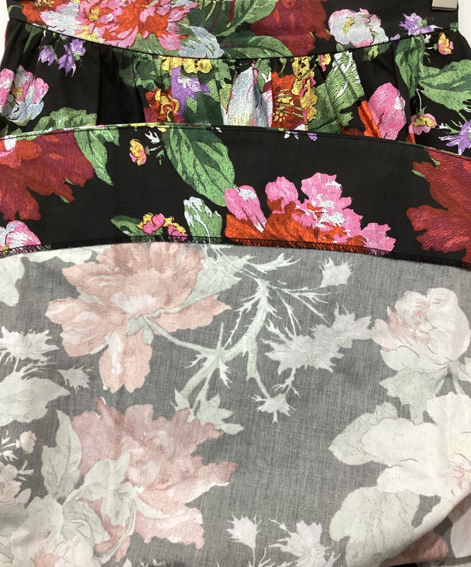 中古・古着通販】JENNE (ジェンヌ) ヴィンテージ風フラワーフレア