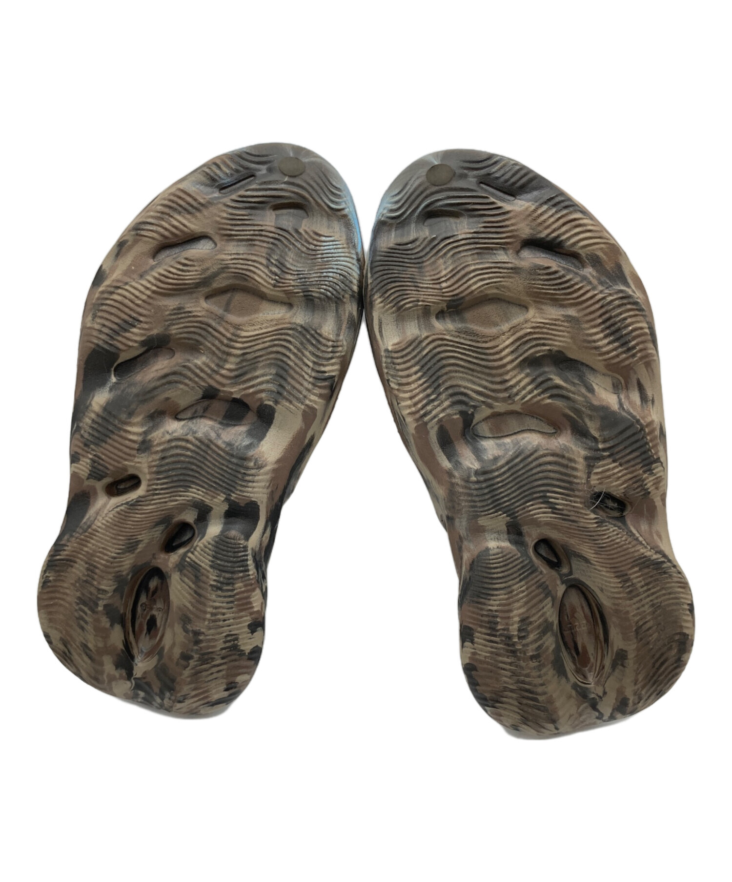 中古・古着通販】adidas (アディダス) YEEZY Foam Runner ブラウン 