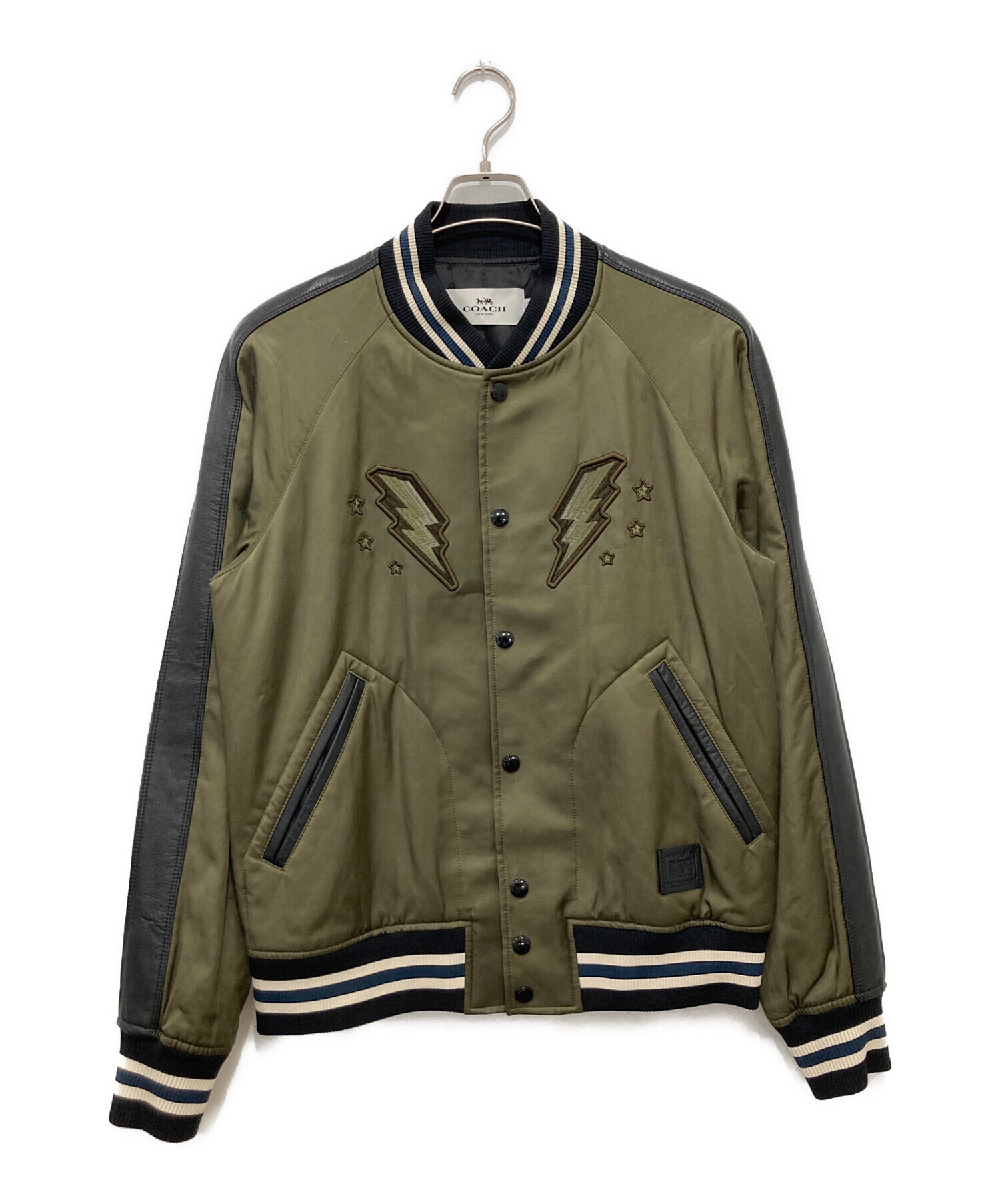 中古・古着通販】COACH (コーチ) 稲妻刺繍スタジャン カーキ サイズ:M