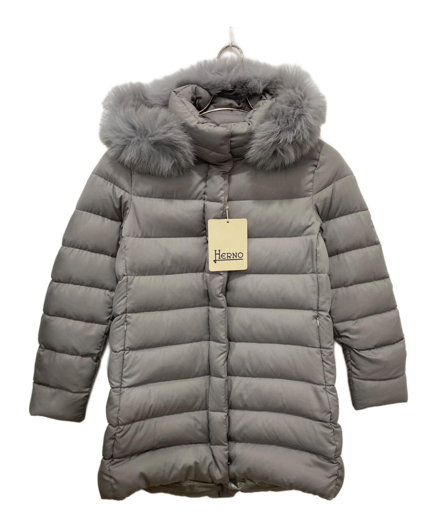 【未使用】HERNO ヘルノ リアルファー ダウンコート レディース サイズ44 中古・古着通販】HERNO (ヘルノ) ファー付きダウンコート グレー