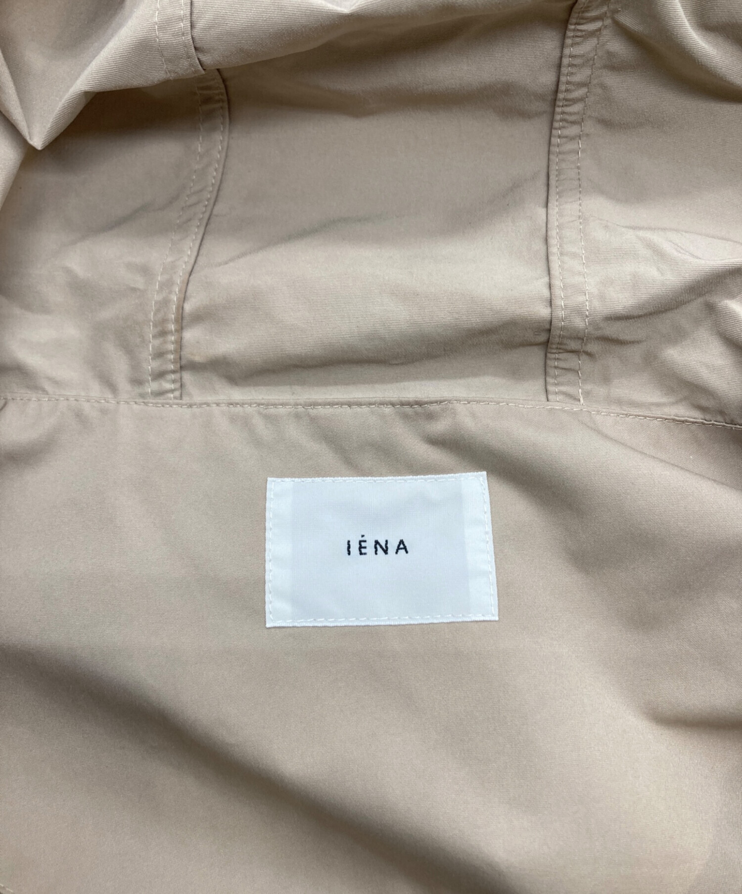 イエナ⭐︎テントラインフードブルゾン　ベージュ IENA（イエナ）の「テントラインフードブルゾン（マウンテンパーカー