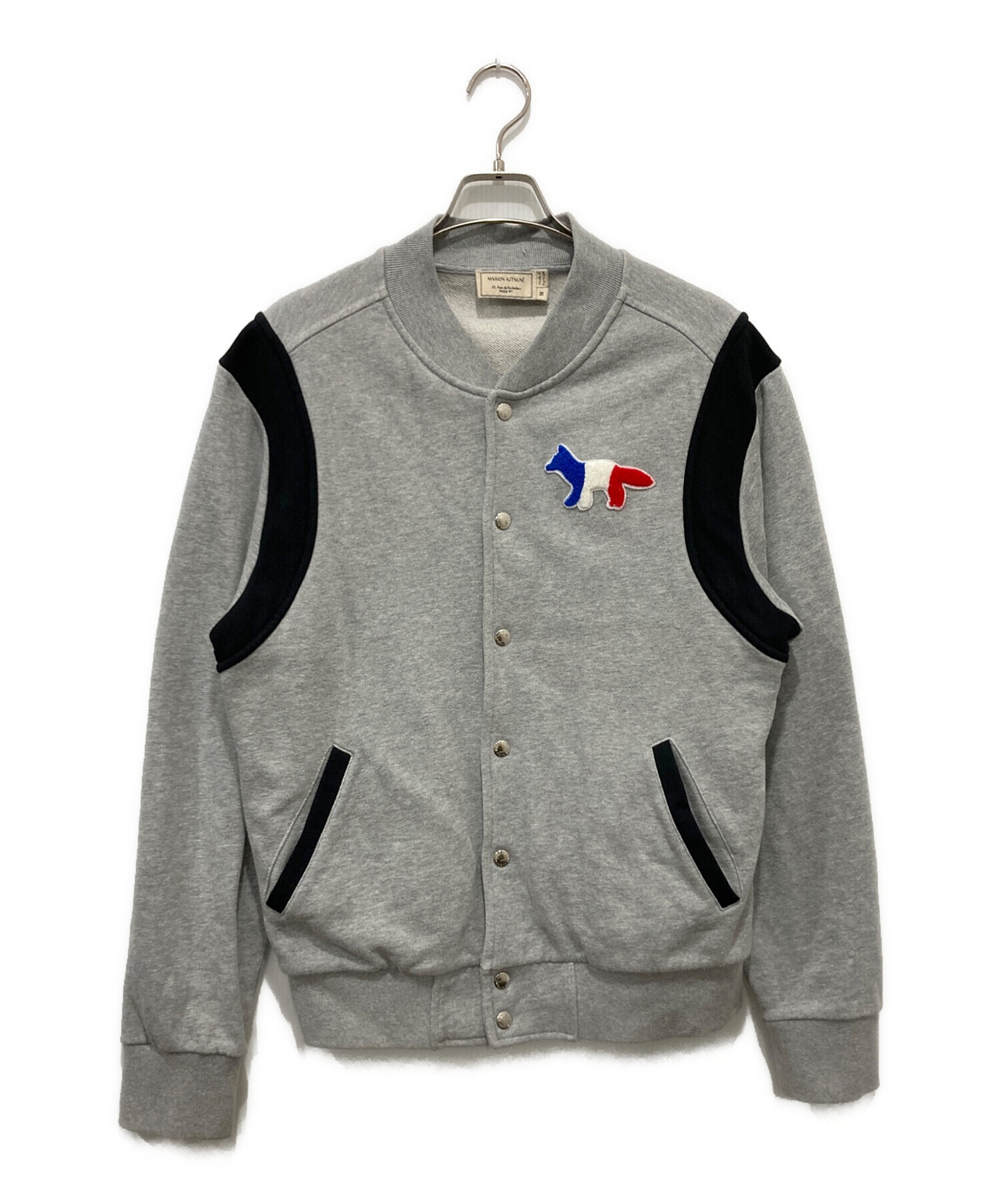MAISON KITSUNE スウェット スタジャン 中古・古着通販】maison kitsune (メゾンキツネ) スウェットスタジャン