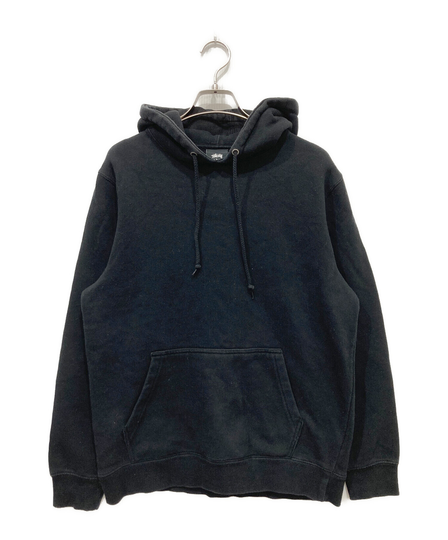 お値下げ STUSSY フードロゴ 刺繍 パーカー 中古・古着通販】stussy (ステューシー) フードロゴ刺繍パーカー