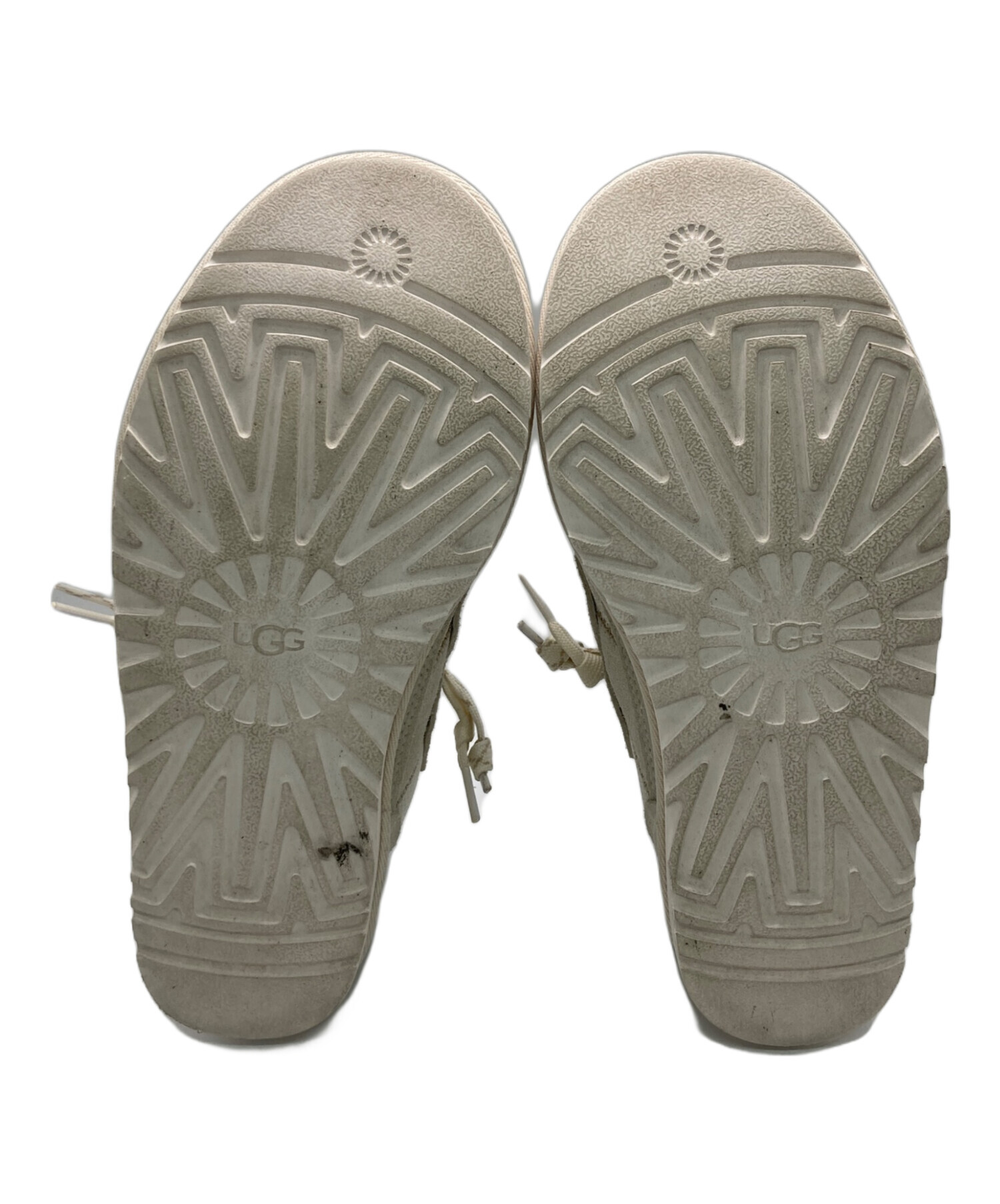 UGG WCROFT 24センチ　新品未使用 中古・古着通販】UGG (アグ) Minimelローカットスニーカー ホワイト