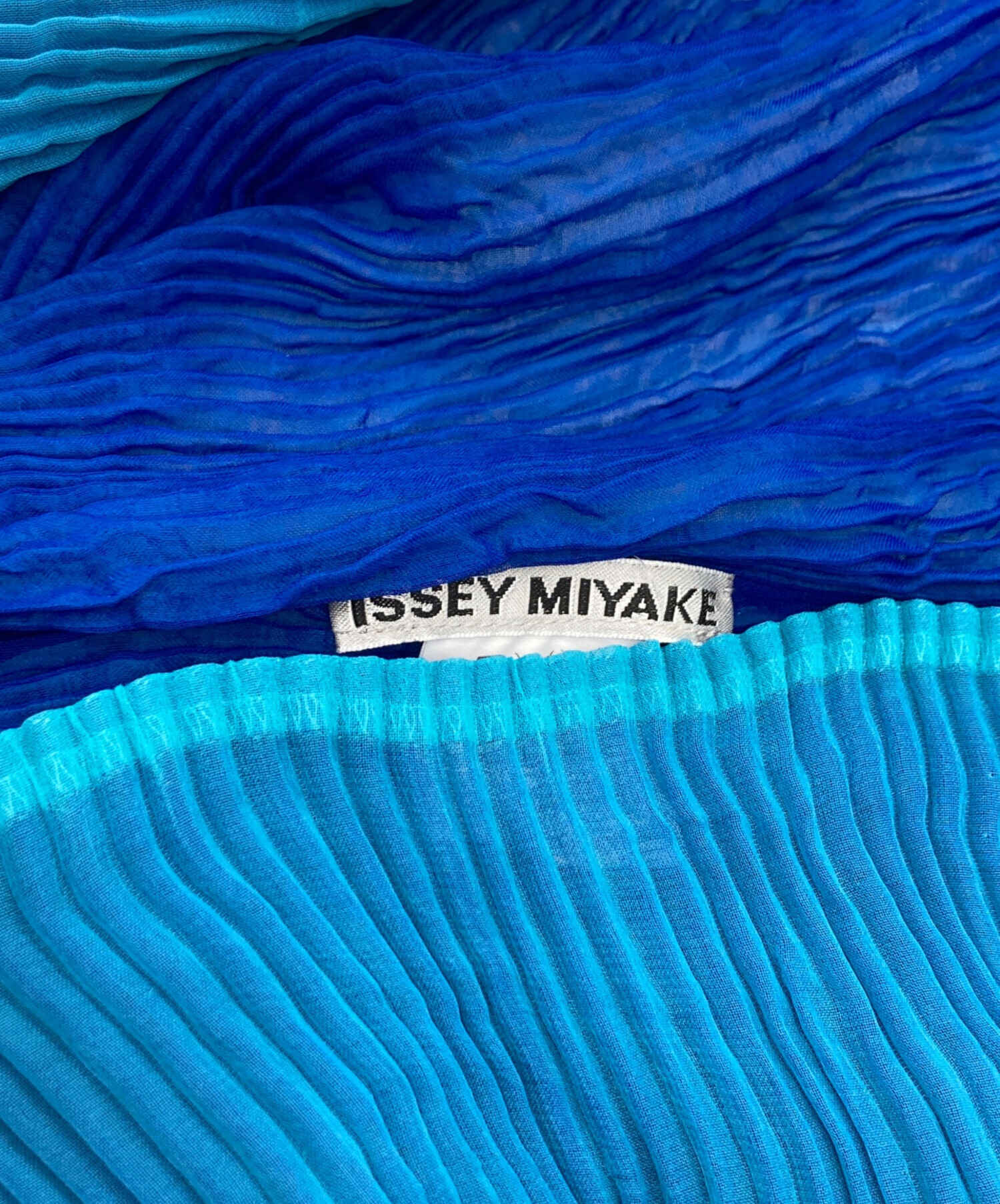 中古・古着通販】ISSEY MIYAKE (イッセイミヤケ) プリーツカーディガン