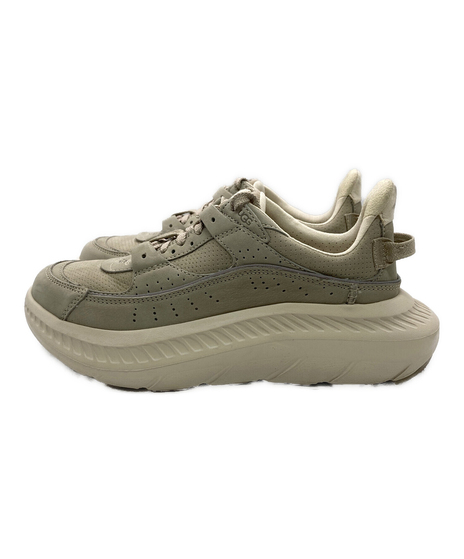 箱付き！美品！UGG/アグ/CA805 V2 Nubuck/ヌバックスニーカー 中古・古着通販】UGG (アグ) CA805 V2 NUBUCK・CA805 V2 ヌバック