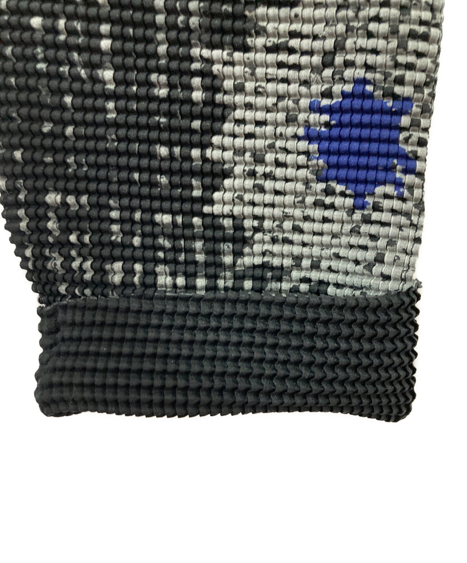 中古・古着通販】me ISSEY MIYAKE (ミーイッセイ ミヤケ) 総柄プリーツ