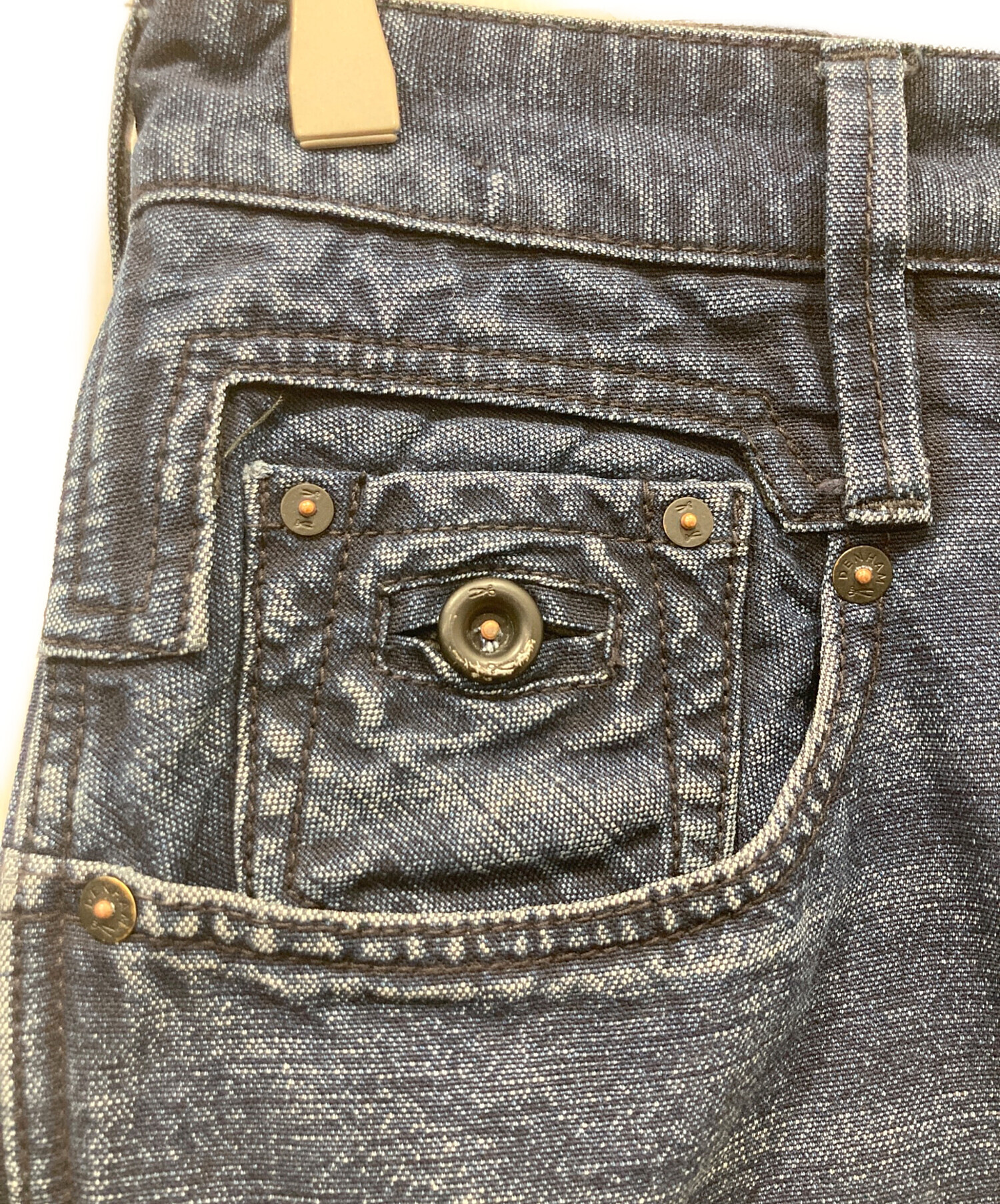 中古・古着通販】Denham (デンハム) CROSSBACKデニムパンツ インディゴ