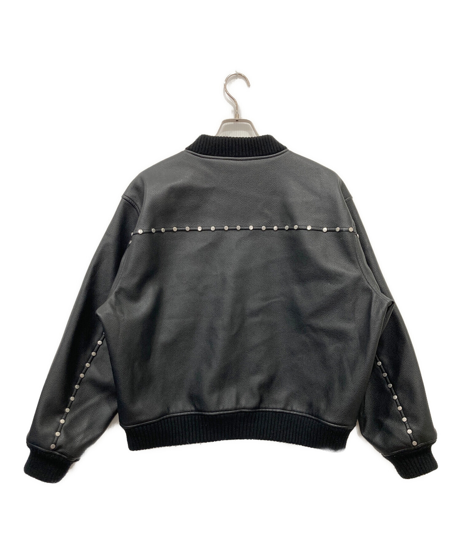 中古・古着通販】AFB (エーエフビー) STUDDED BOMBER JACKET ブラック