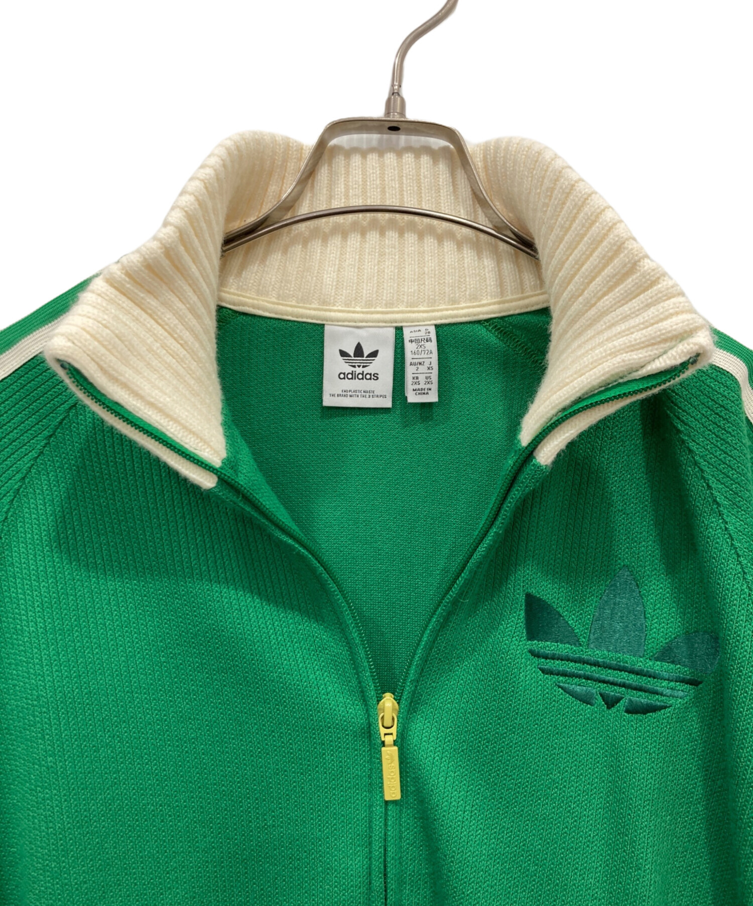 古着　 Adicolor Heritage Nowトラックジャケット 中古・古着通販】adidas (アディダス) ADICOLOR HERITAGE NOWトラック