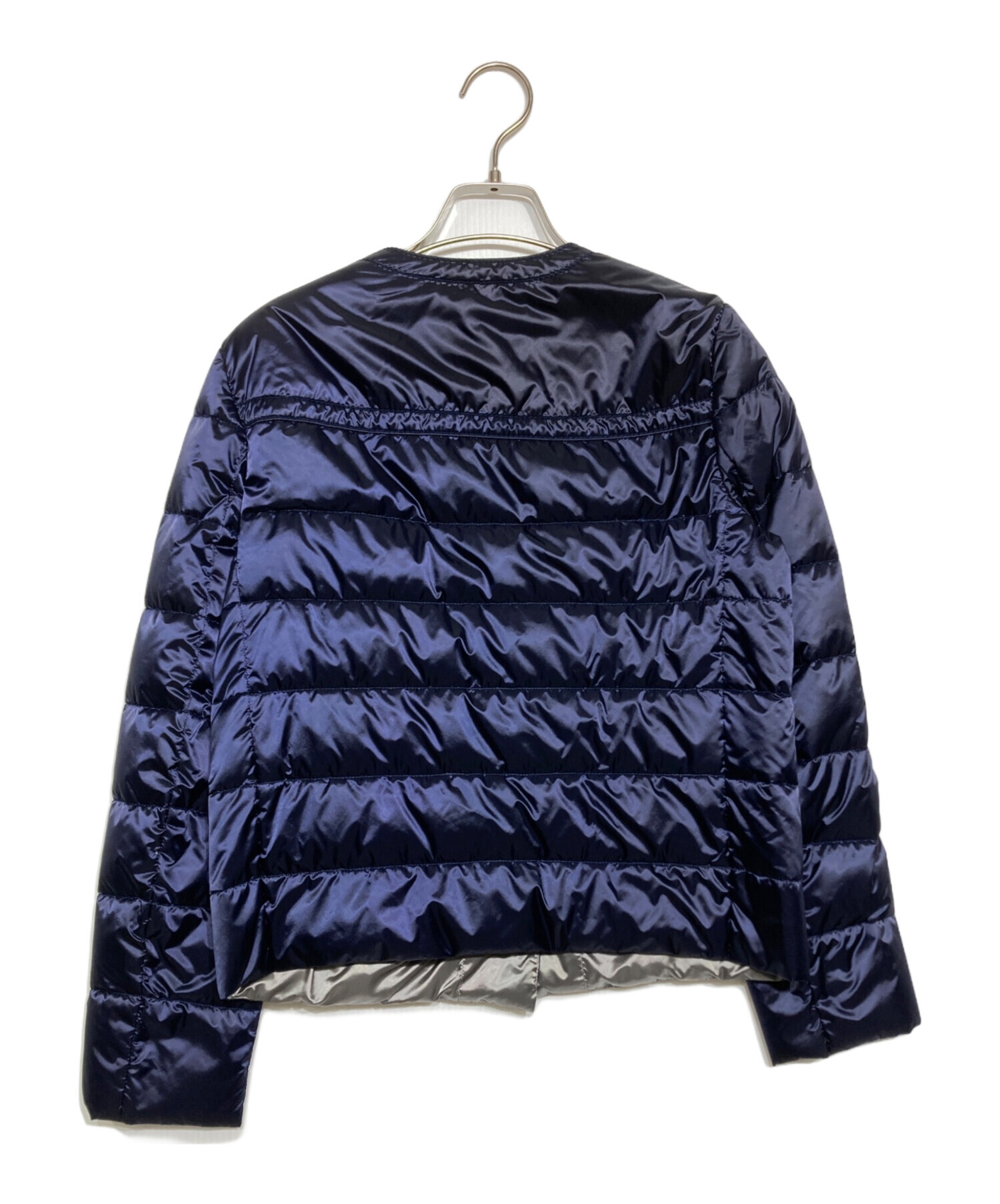 中古・古着通販】PRADA (プラダ) 三角プレートノーカラーダウン