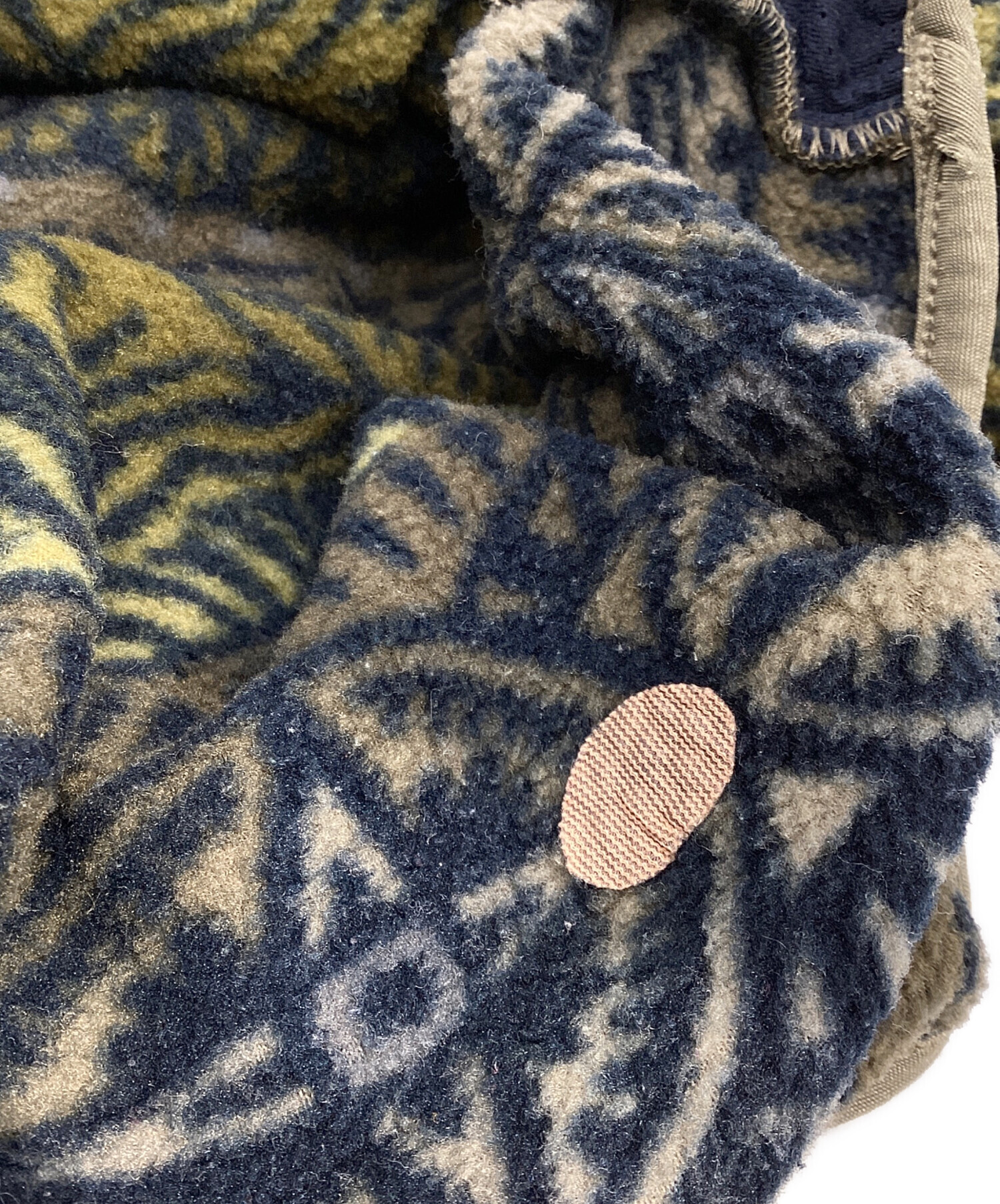 中古・古着通販】Patagonia (パタゴニア) ネイティブ柄シンチラ