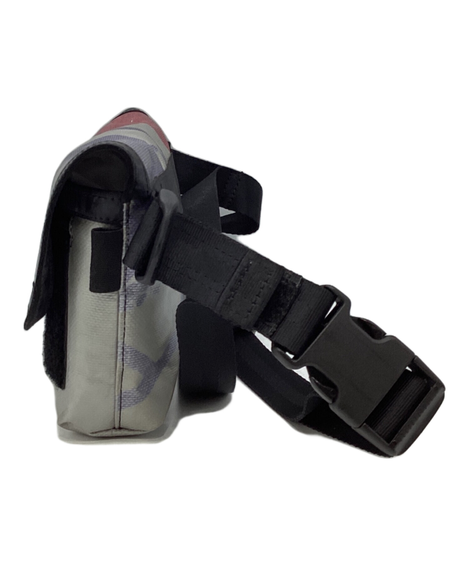 FREITAG フライターグ F40 JAMIE ブラック 中古・古着通販】FREITAG (フライターグ) F40 JAMIE ショルダーバッグ