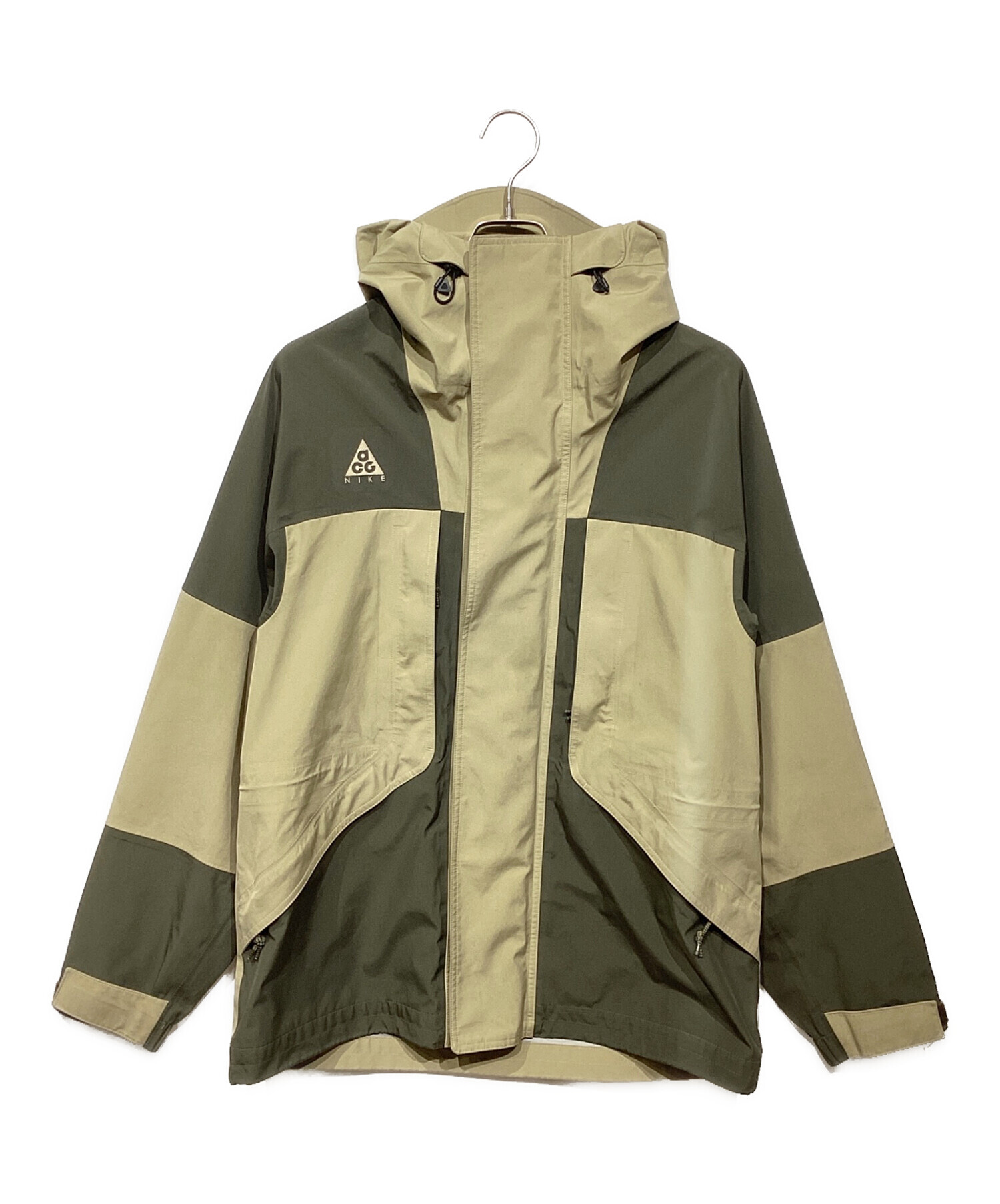 NIKE ACG ベージュ フード付きジャケット NIKE ACG ベージュ フード付きジャケット Beige Nike ACG