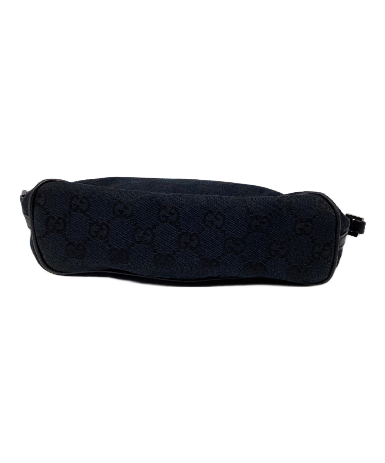 GUCCI ブラック ポーチ 中古・古着通販】GUCCI (グッチ) GG キャンバス アクセサリーポーチ