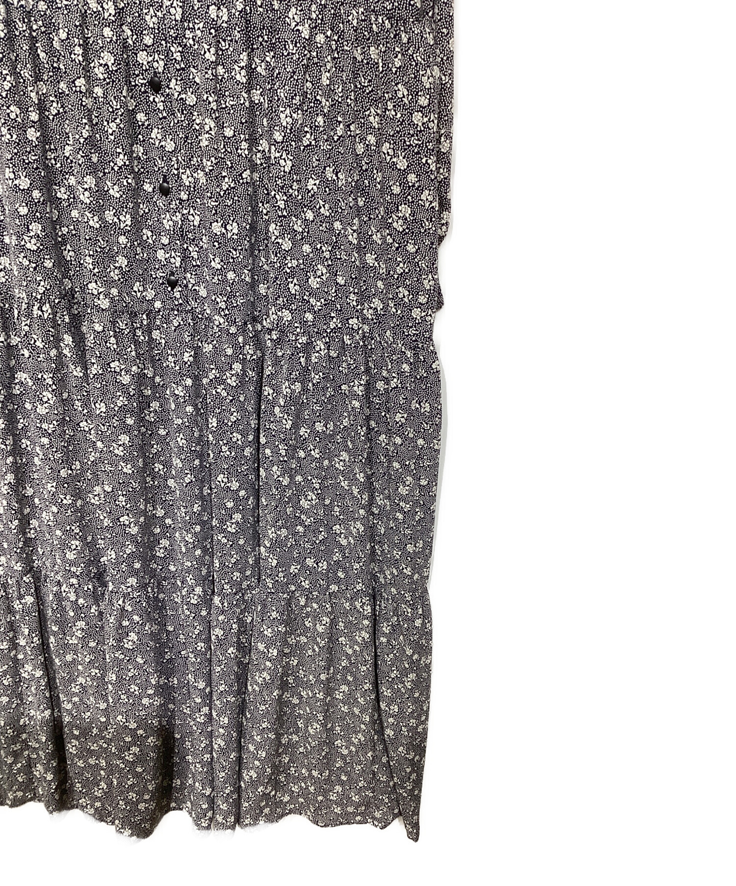 中古・古着通販】BEARDSLEY (ビアズリー) 小花柄ティアードワンピース