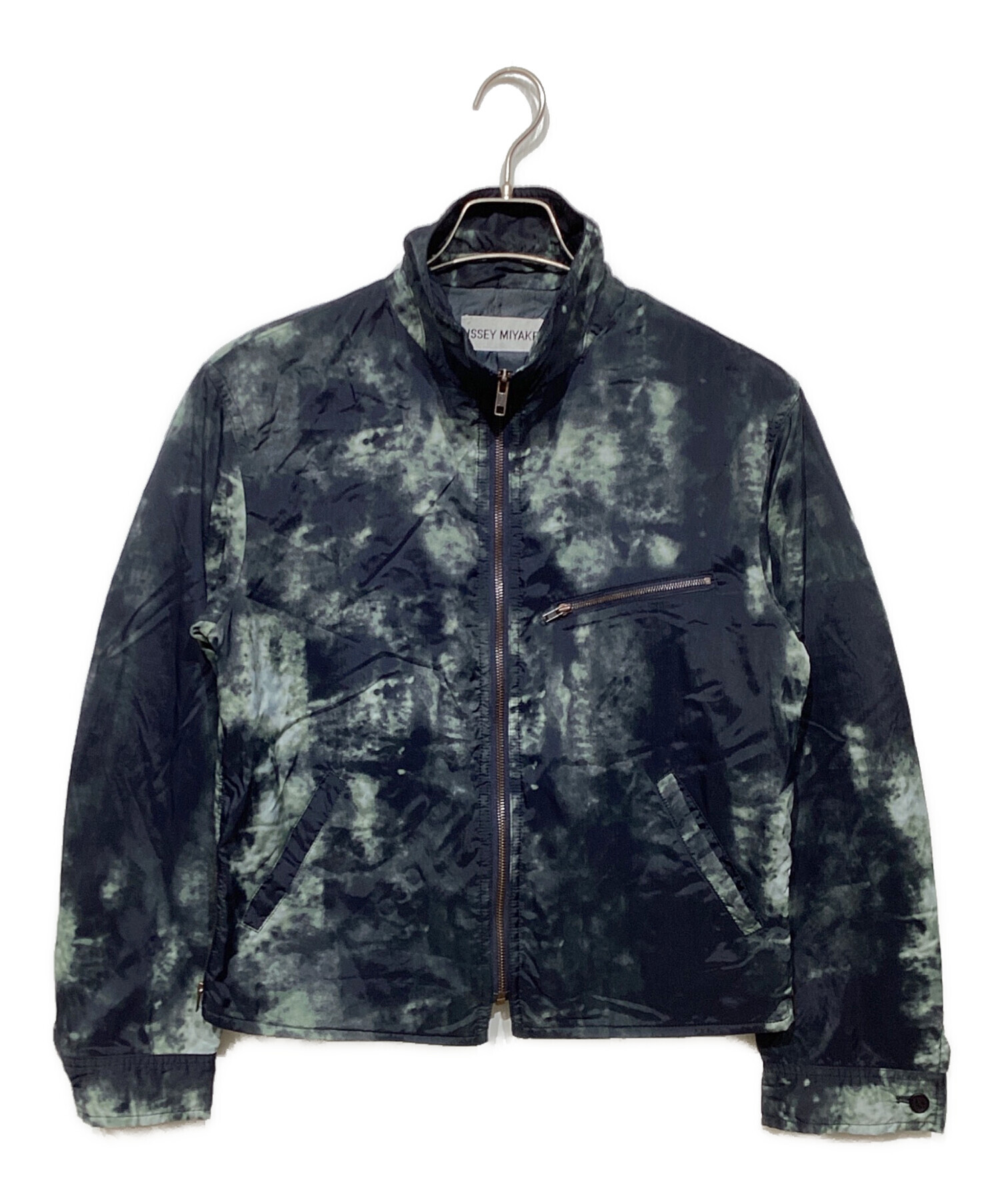 ISSEI MIYAKE ジャケット 中古・古着通販】ISSEY MIYAKE (イッセイミヤケ) ソフトパフジャケット