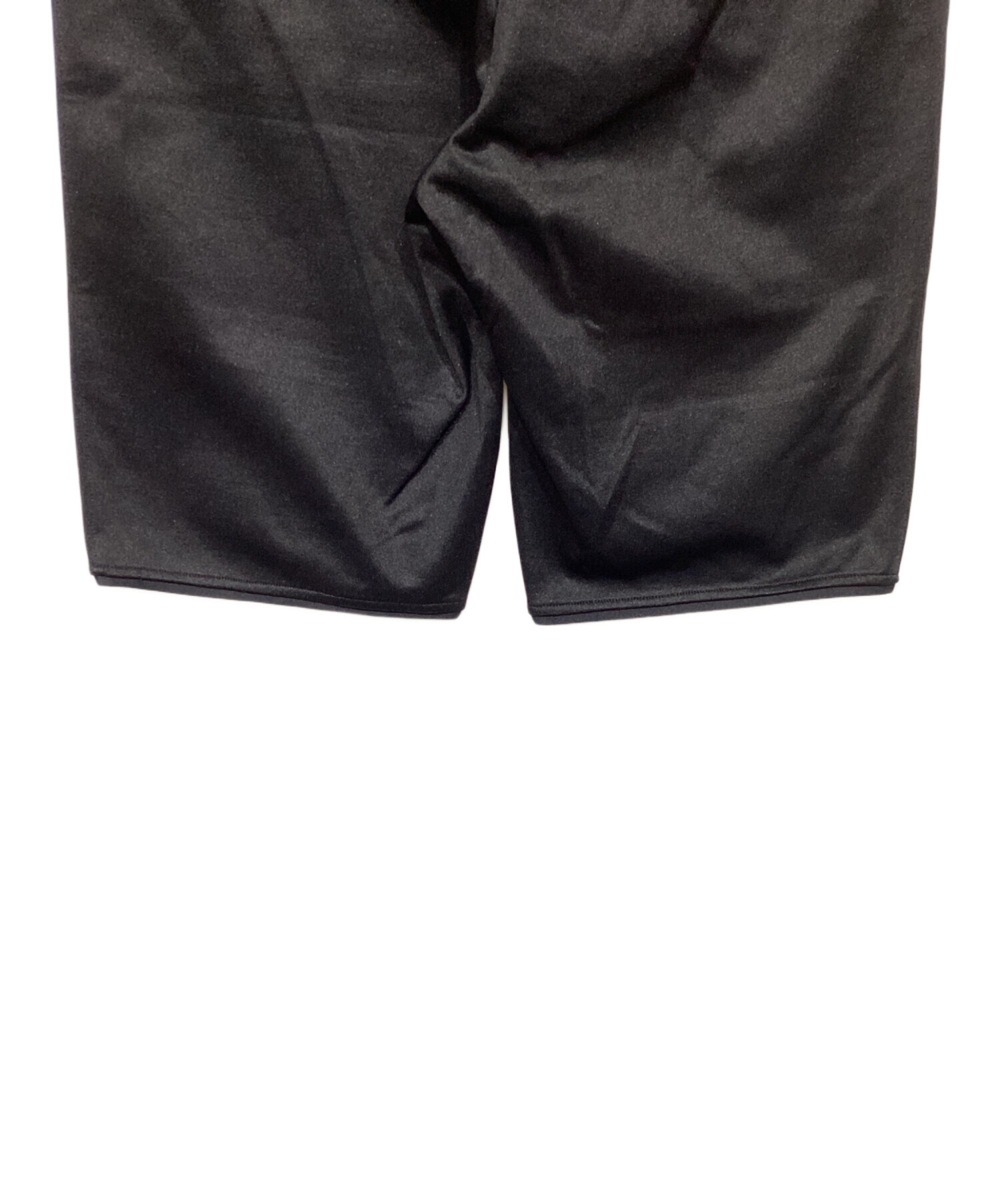 中古・古着通販】GUCCI (グッチ) ロゴ バイカーショーツ 688421