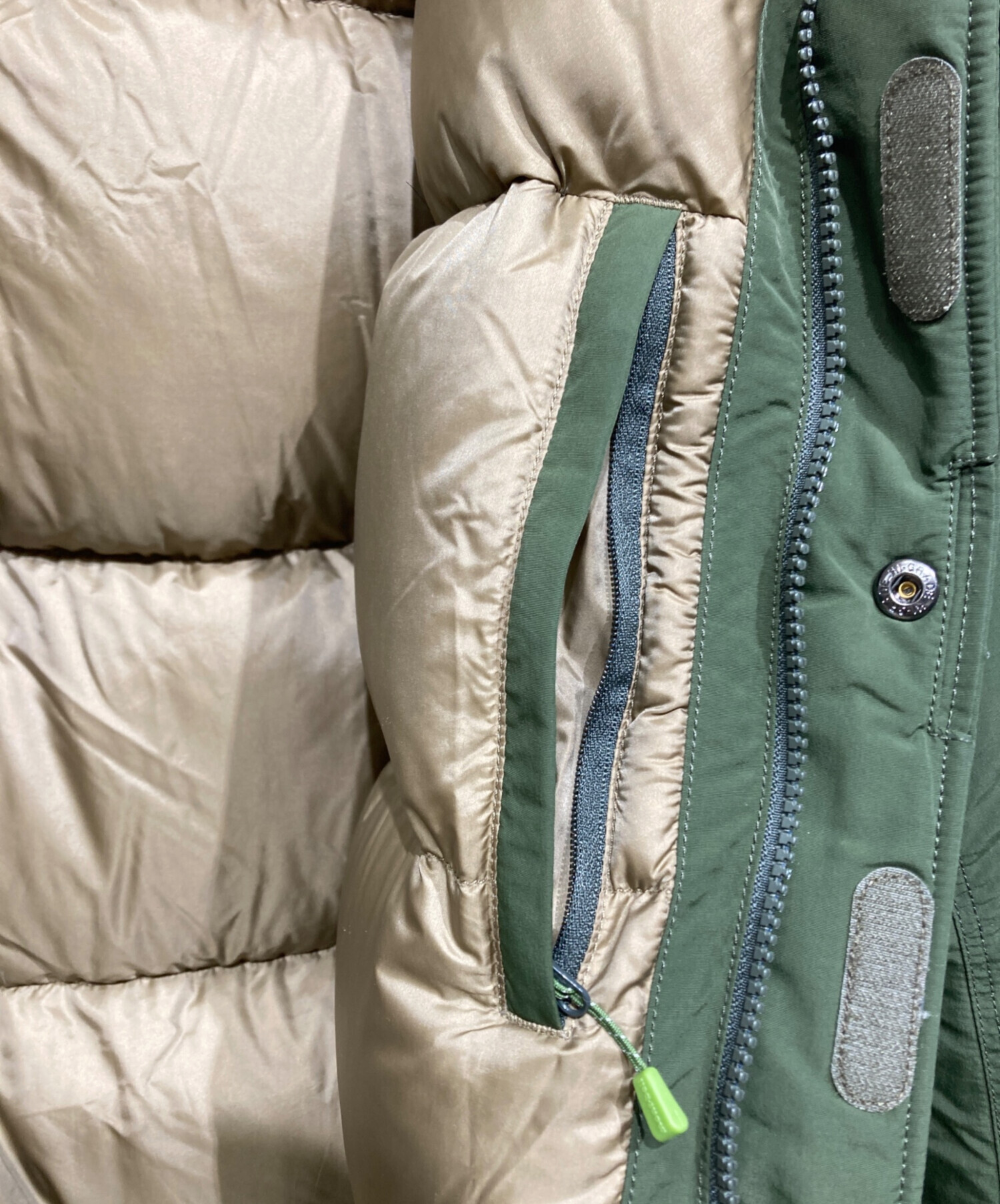 中古・古着通販】mont-bell (モンベル) ダウンジャケット グリーン