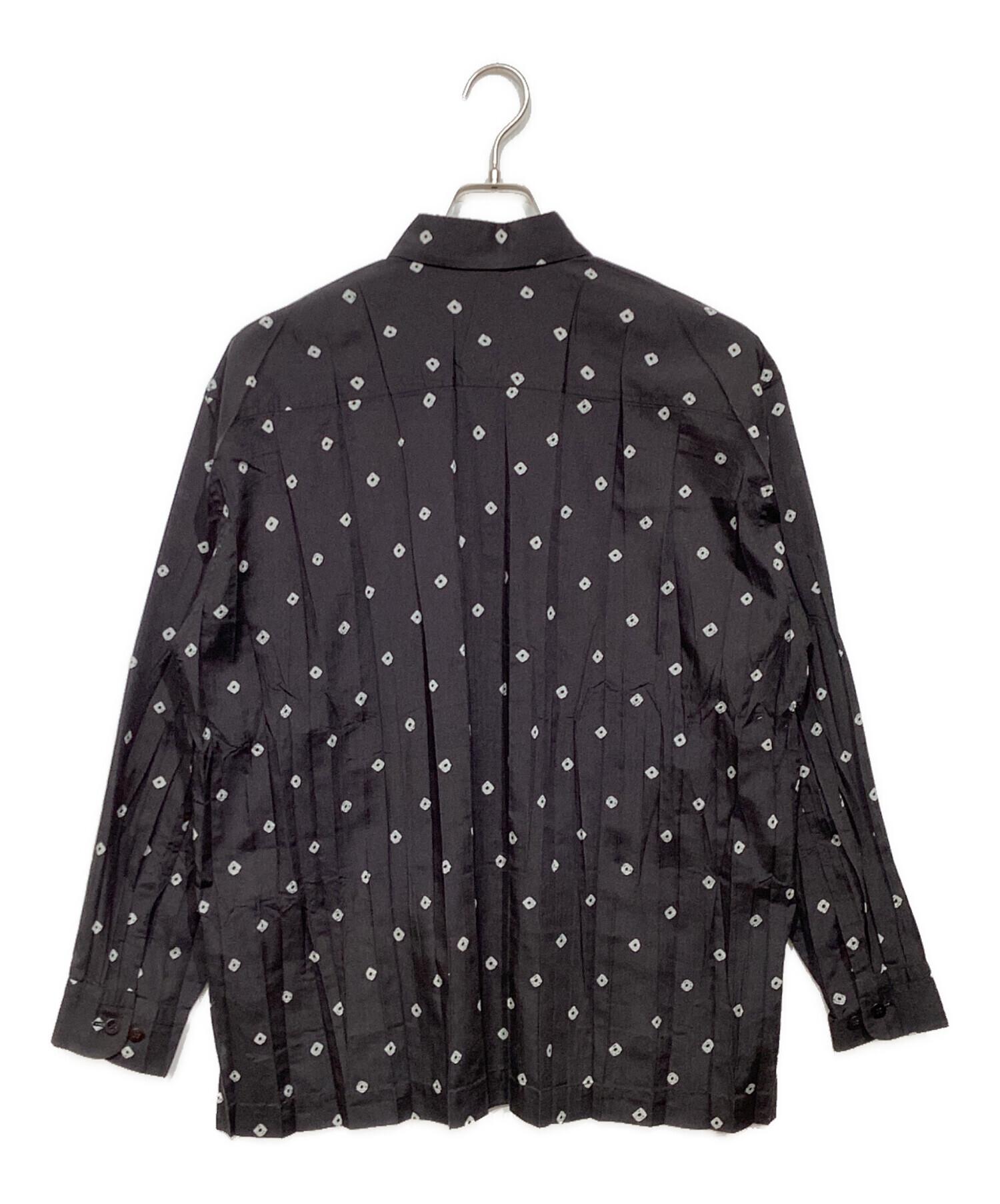 ISSEY MIYAKE カジュアルシャツ 4(M位) グレー系(総柄) 【古着】【中古】 楽天市場】中古 メンズ（ブランドイッセイミヤケ）（カジュアルシャツ