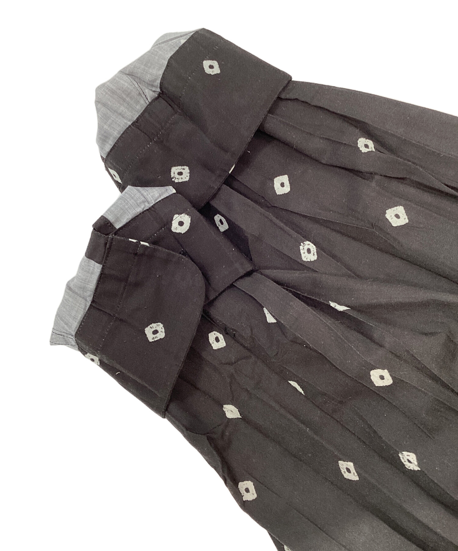 ISSEY MIYAKE カジュアルシャツ M ベージュx黒(総柄) 【古着】【中古】 中古・古着通販】ISSEY MIYAKE MEN (イッセイミヤケメン) 総柄シャツ