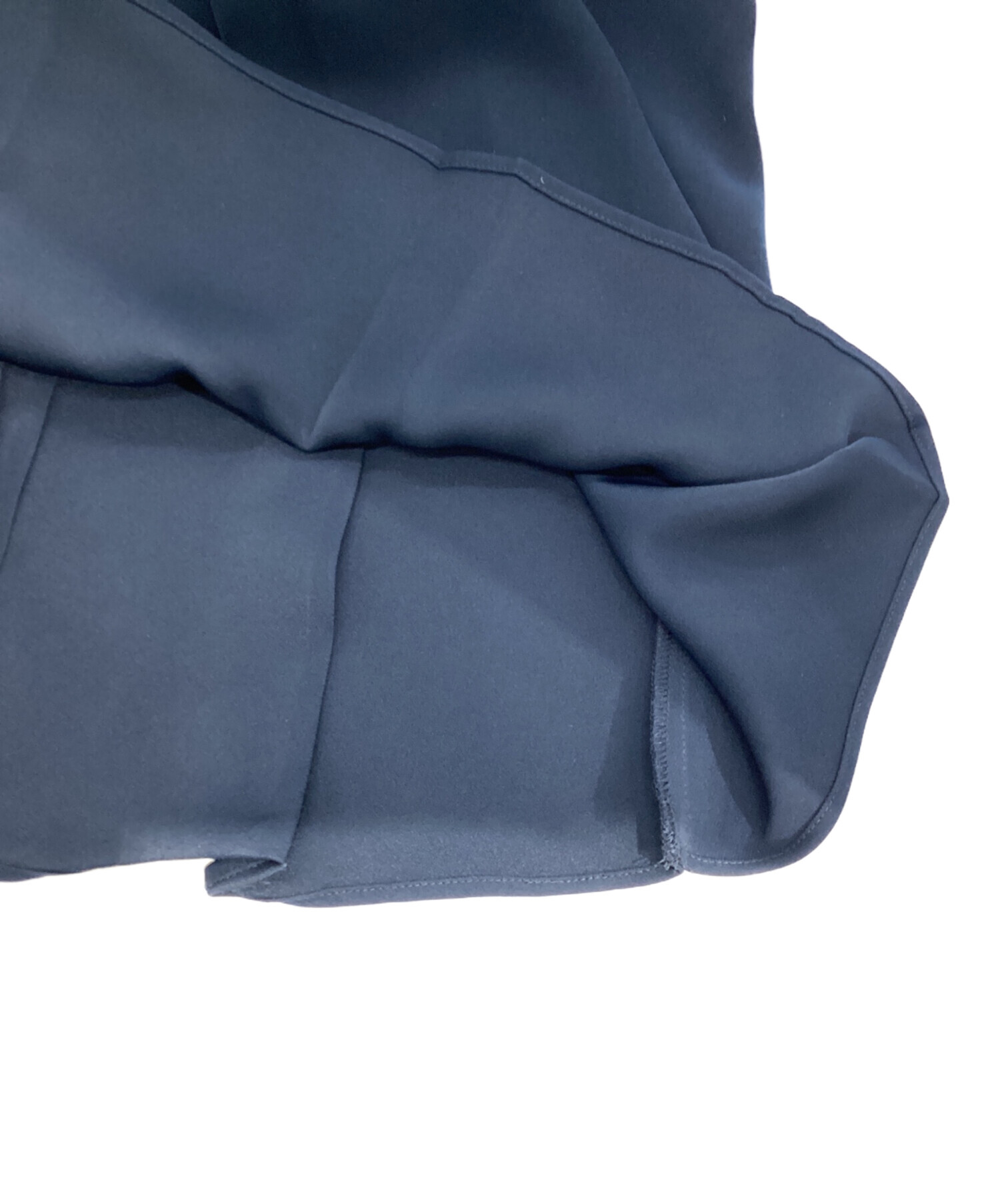 中古・古着通販】anuans (アニュアンス) ダブルサテンノーカラータック